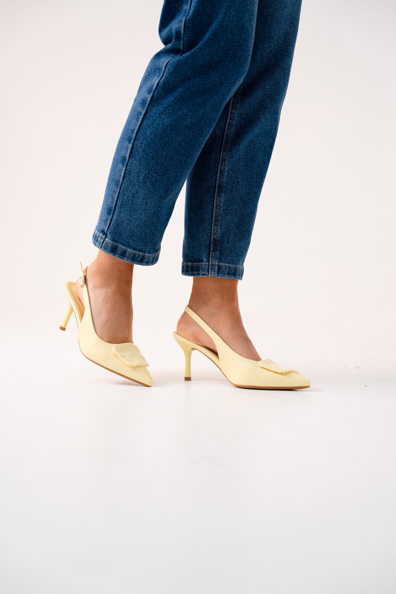 Sadie Slingback Heel In Lemon