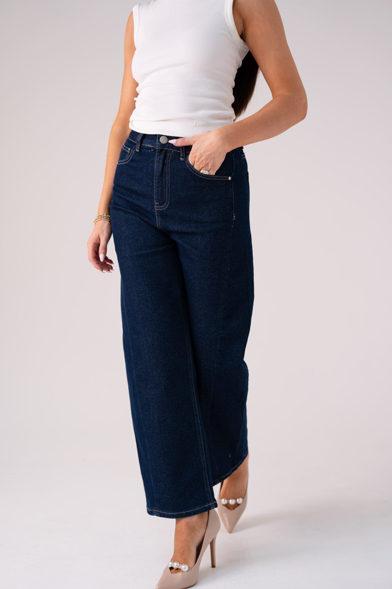 Love Laura Carrot Barrell Jeans In Dark Wash