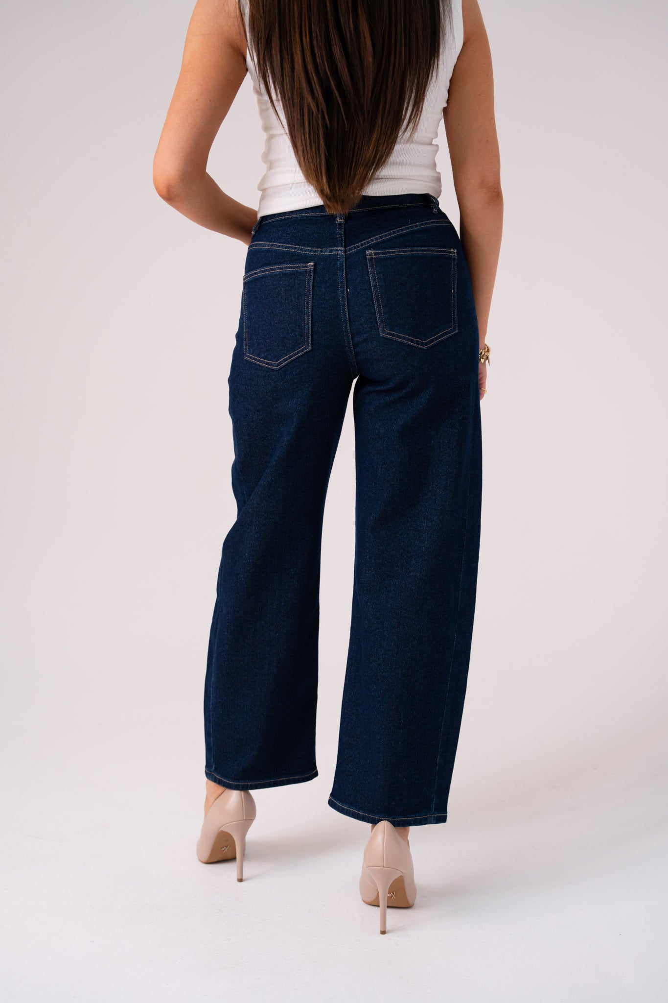 Love Laura Carrot Barrell Jeans In Dark Wash
