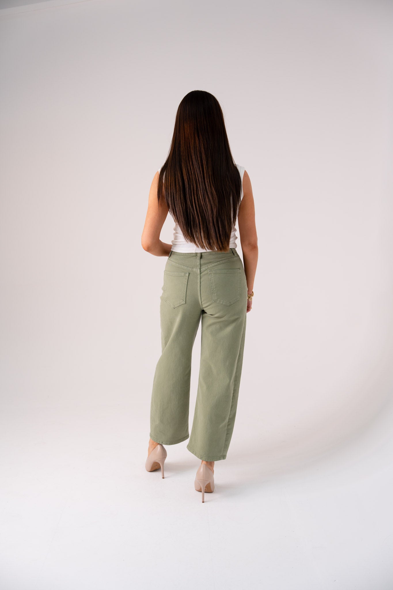 Love Laura Carrot Barrell Jeans In Sage