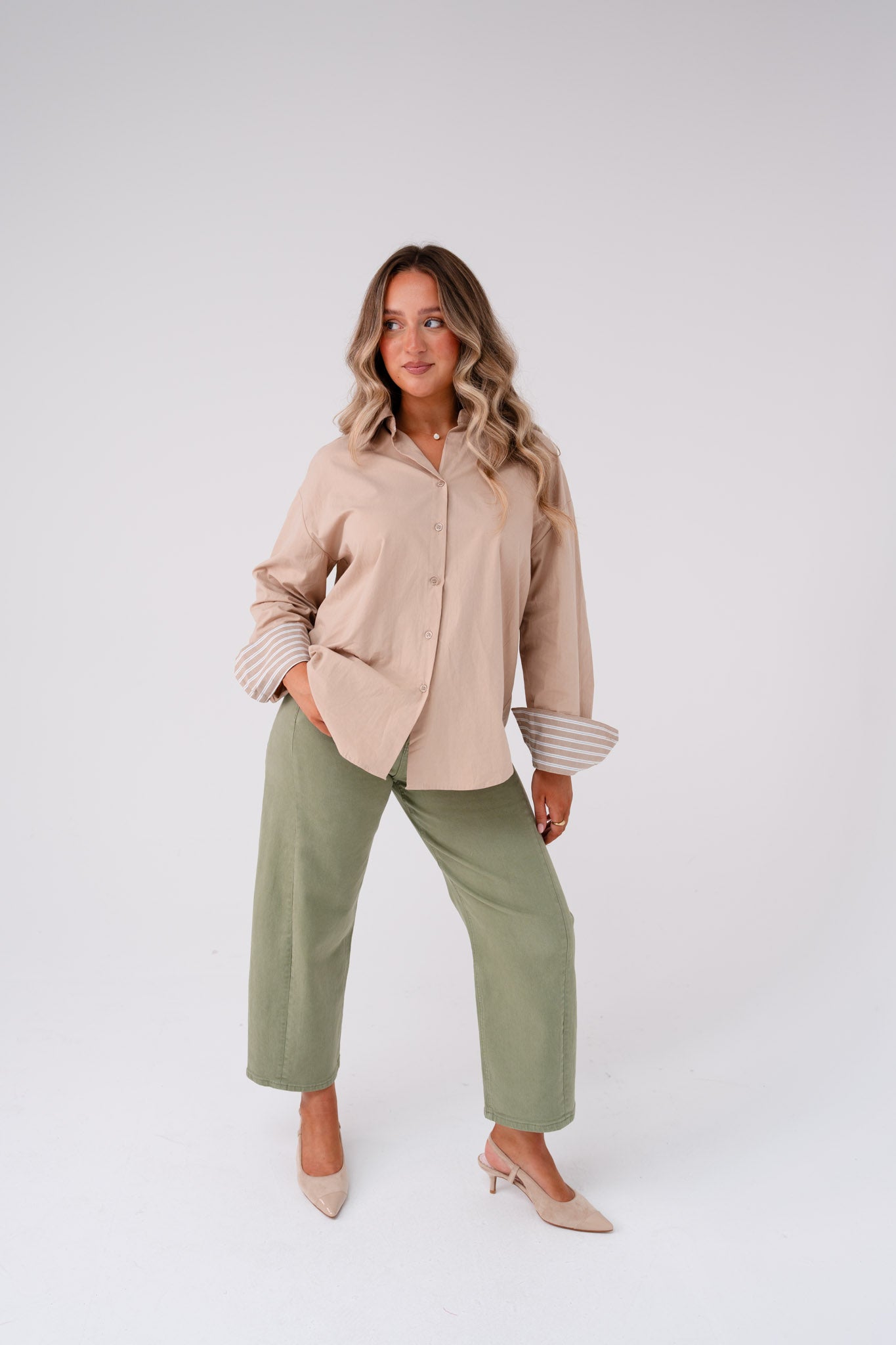 Kiera Contrast Cuff Shirt In Beige