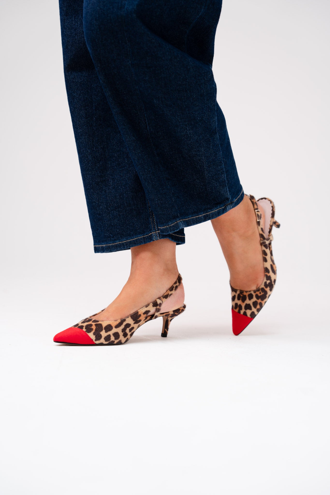 Love Laura Red Toe Kitten Heel In Leopard Print