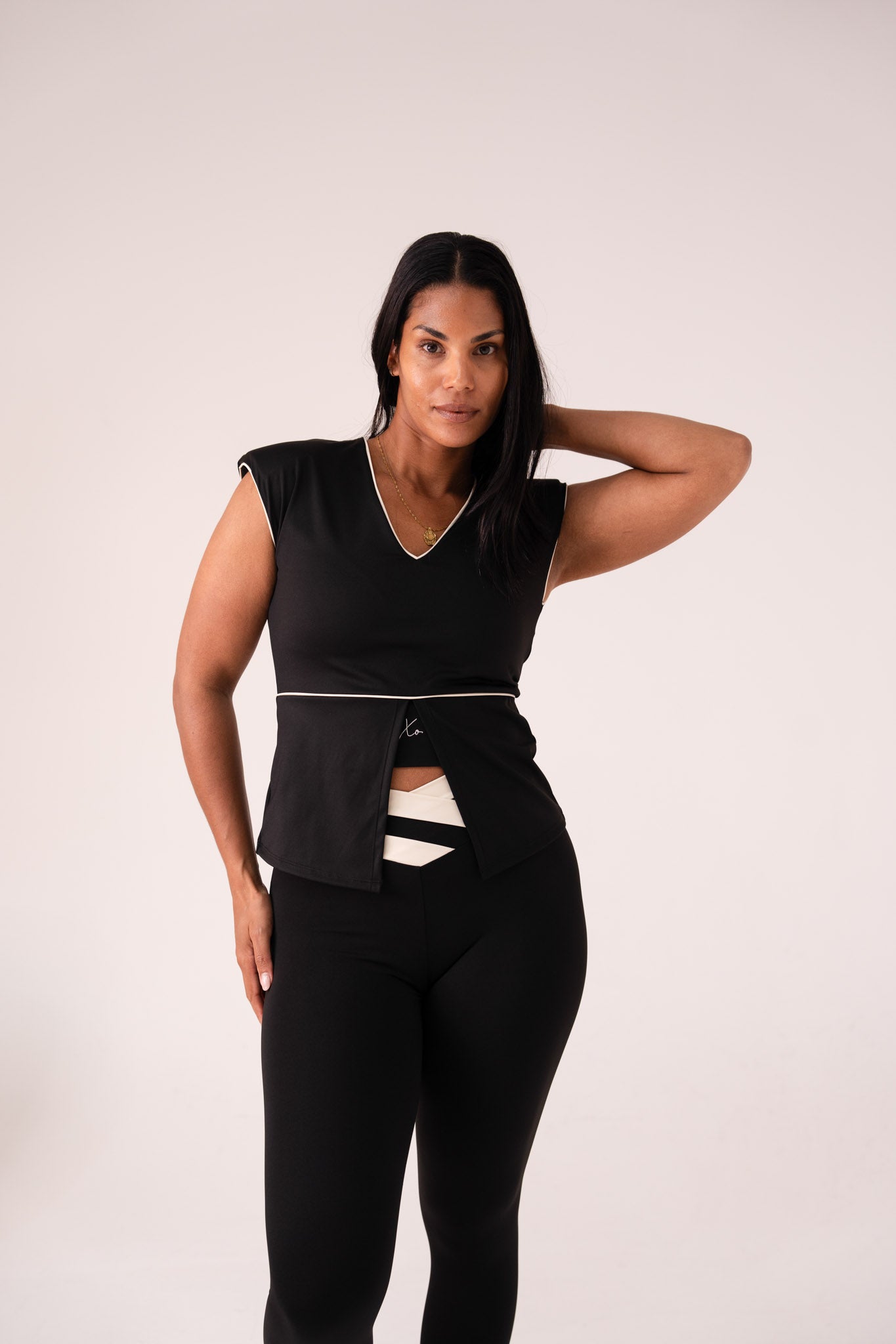 Love Laura Cream Trim Leisure Top In Black