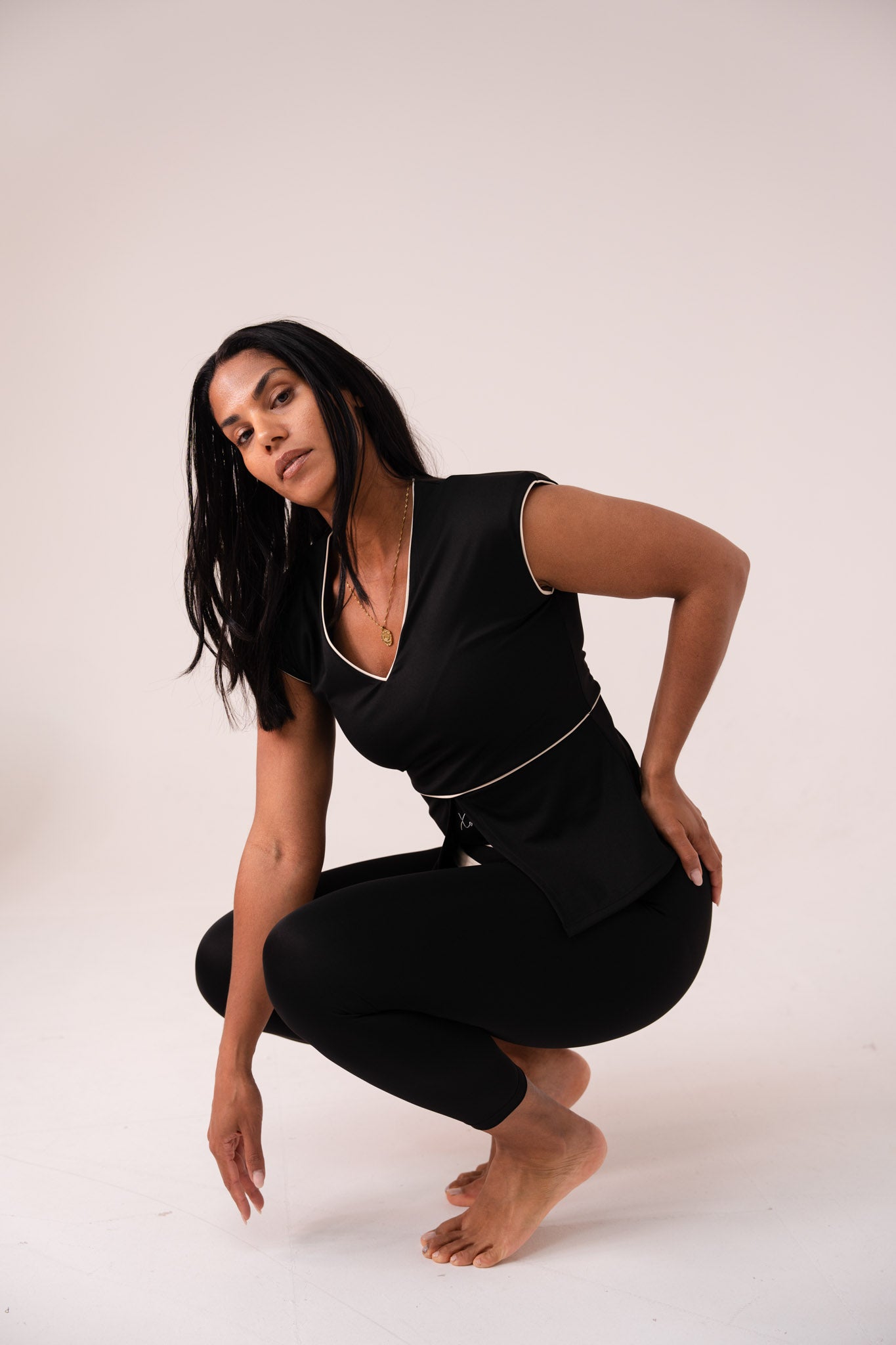 Love Laura Cream Trim Leggings In Black