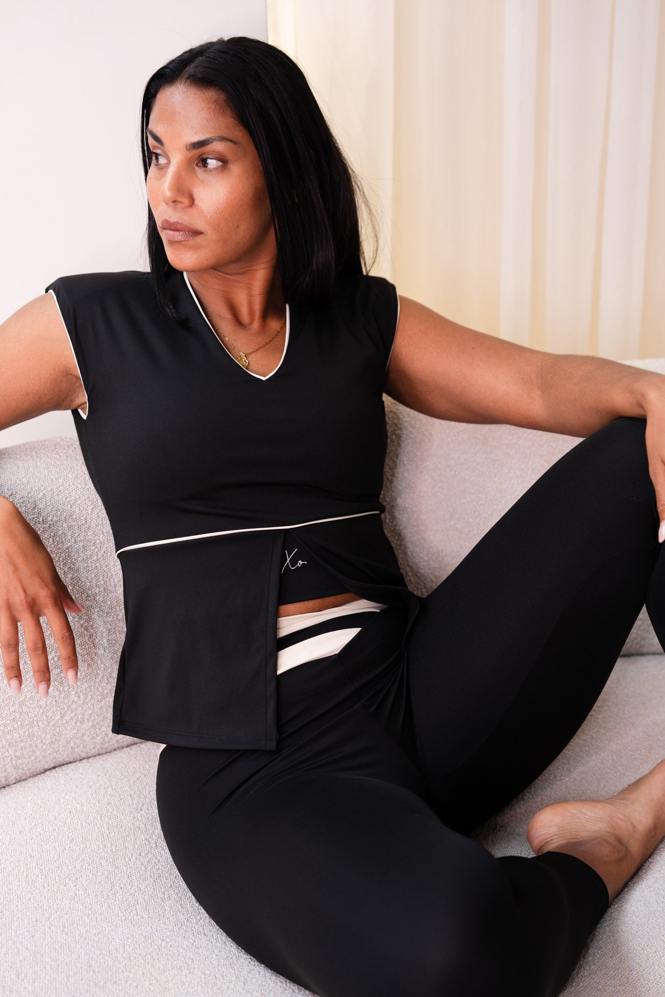 Love Laura Cream Trim Leggings In Black