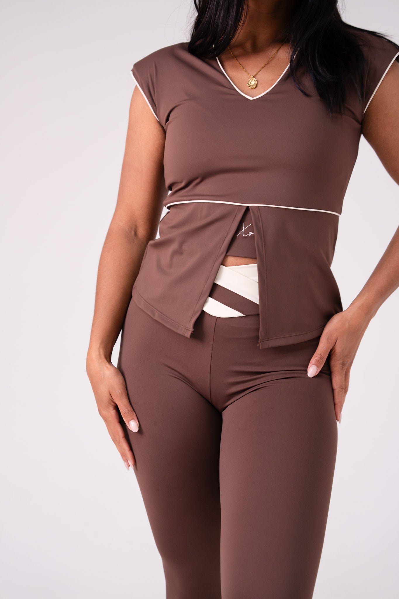 Love Laura Cream Trim Leggings In Chocolate