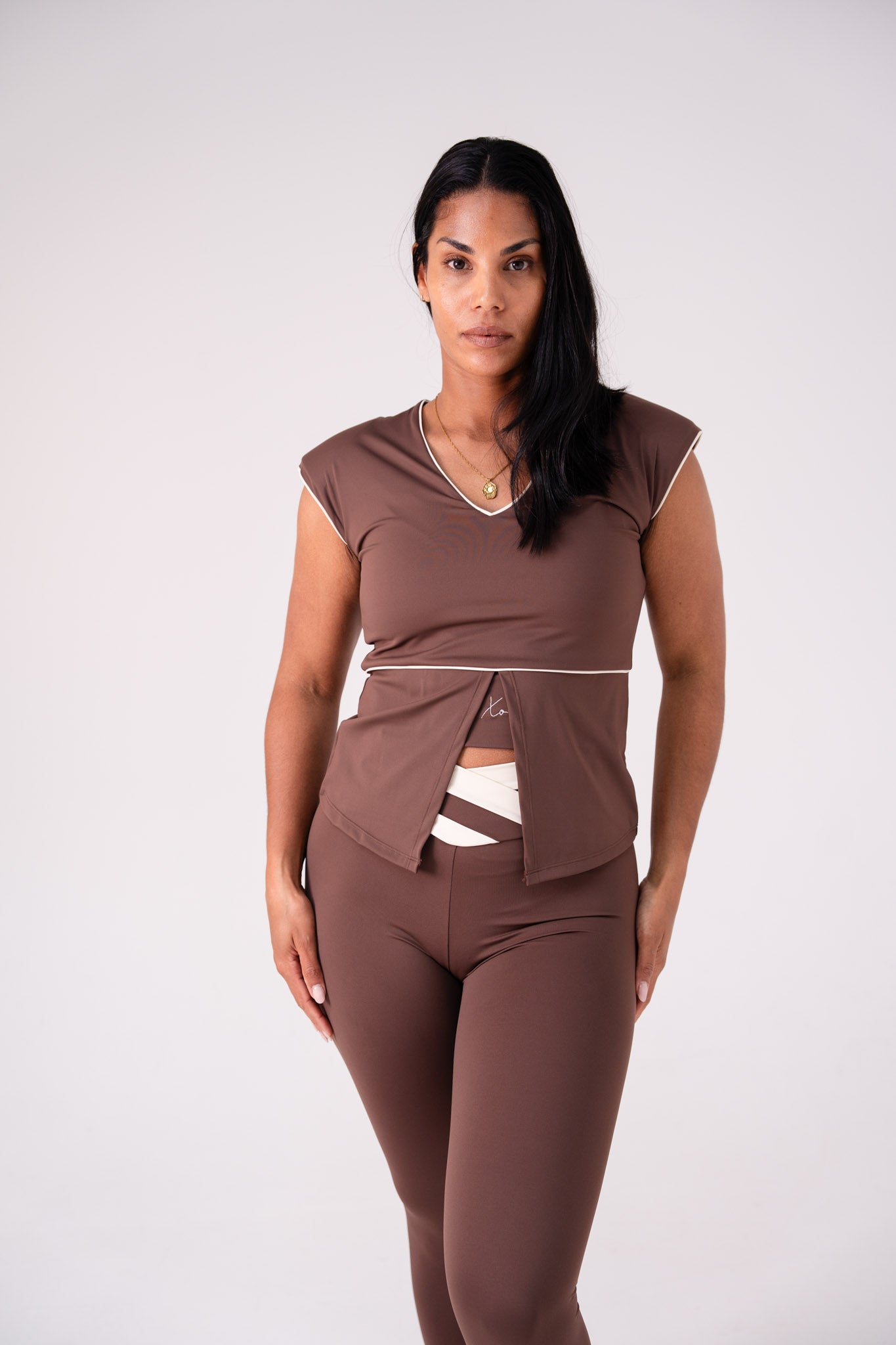 Love Laura Cream Trim Leggings In Chocolate