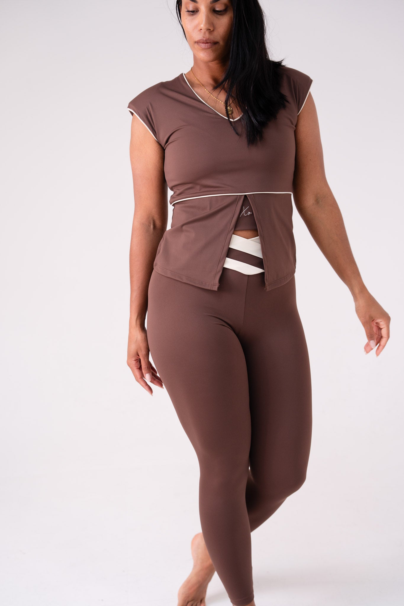 Love Laura Cream Trim Leggings In Chocolate