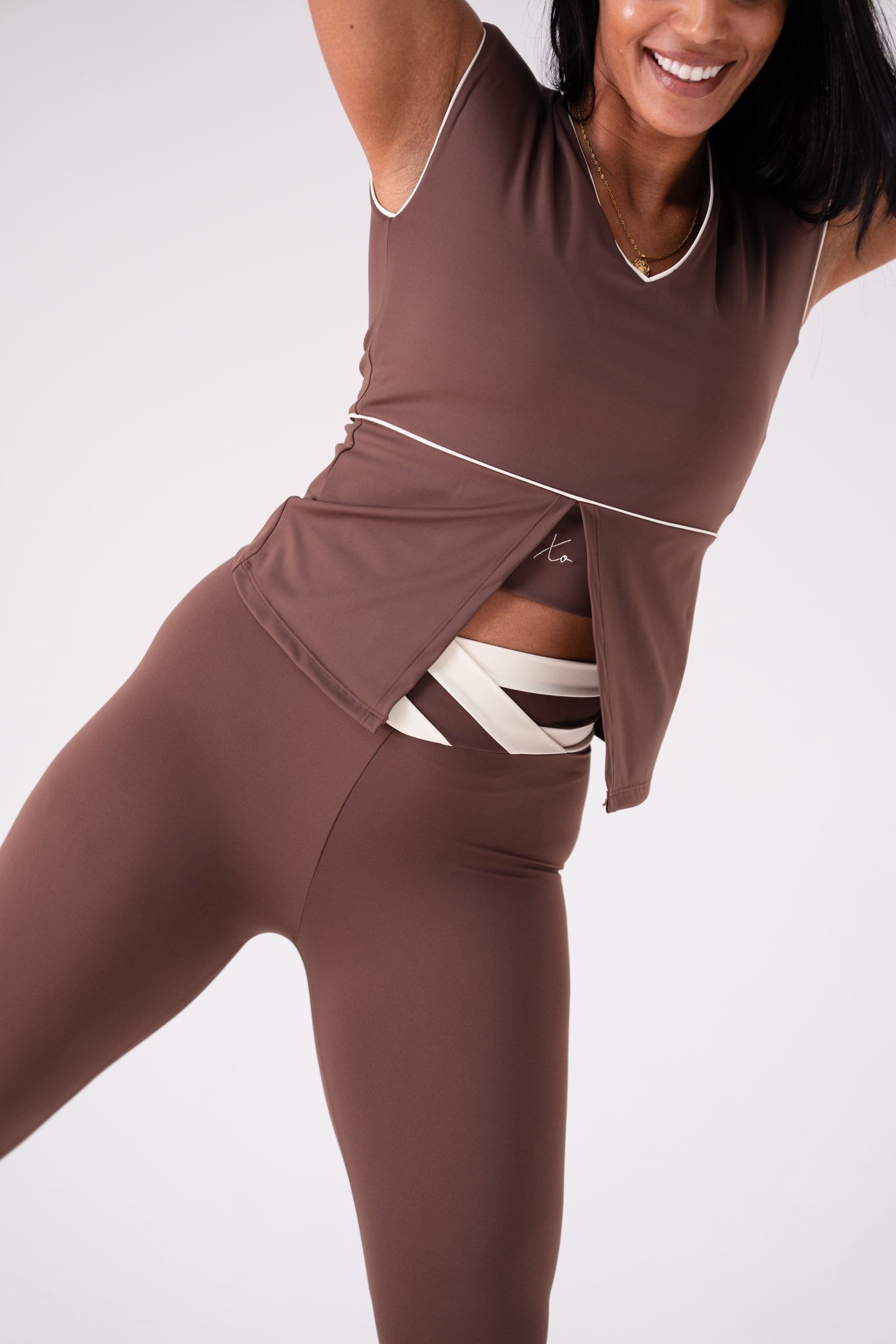 Love Laura Cream Trim Leisure Top In Chocolate