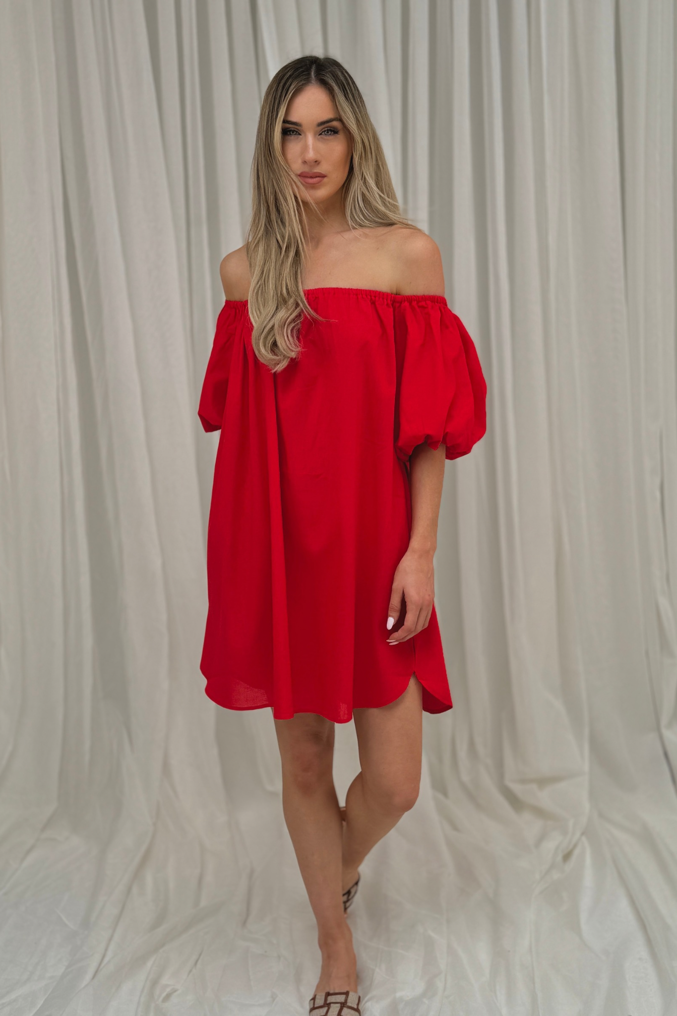 Caitlyn Puff Sleeve Bardot Dress In Red