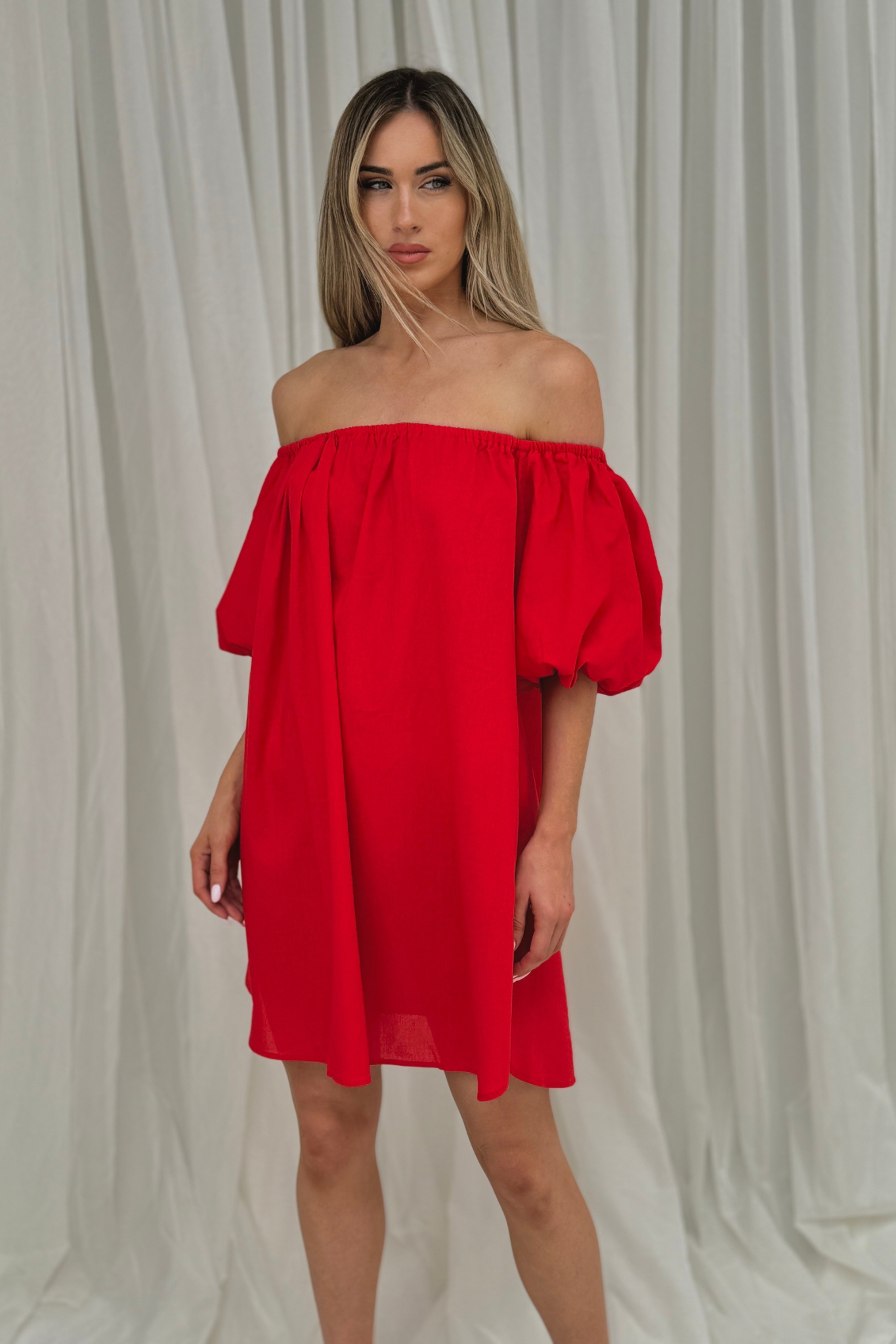 Caitlyn Puff Sleeve Bardot Dress In Red