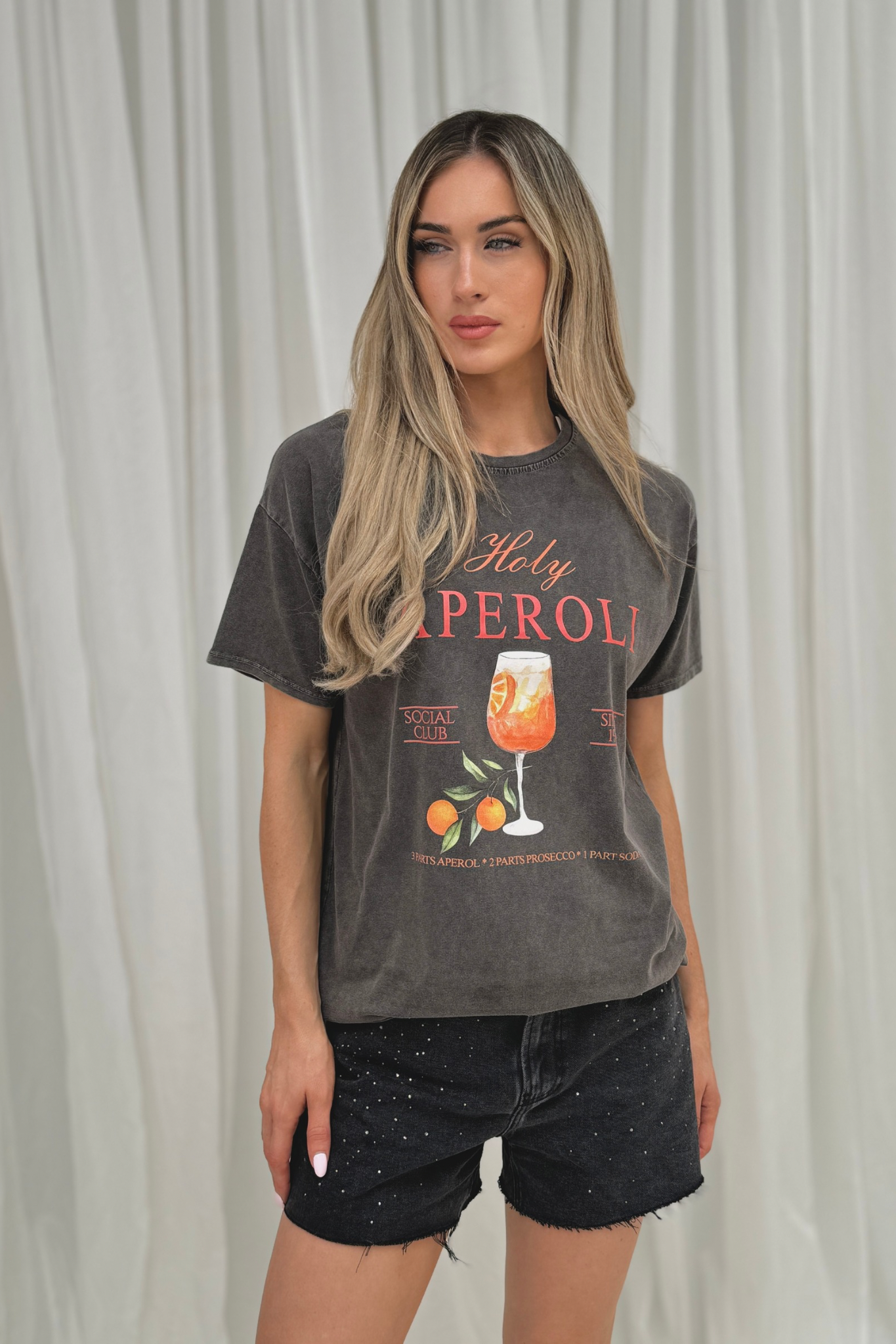 Melanie Holy Aperoli T-Shirt In Black