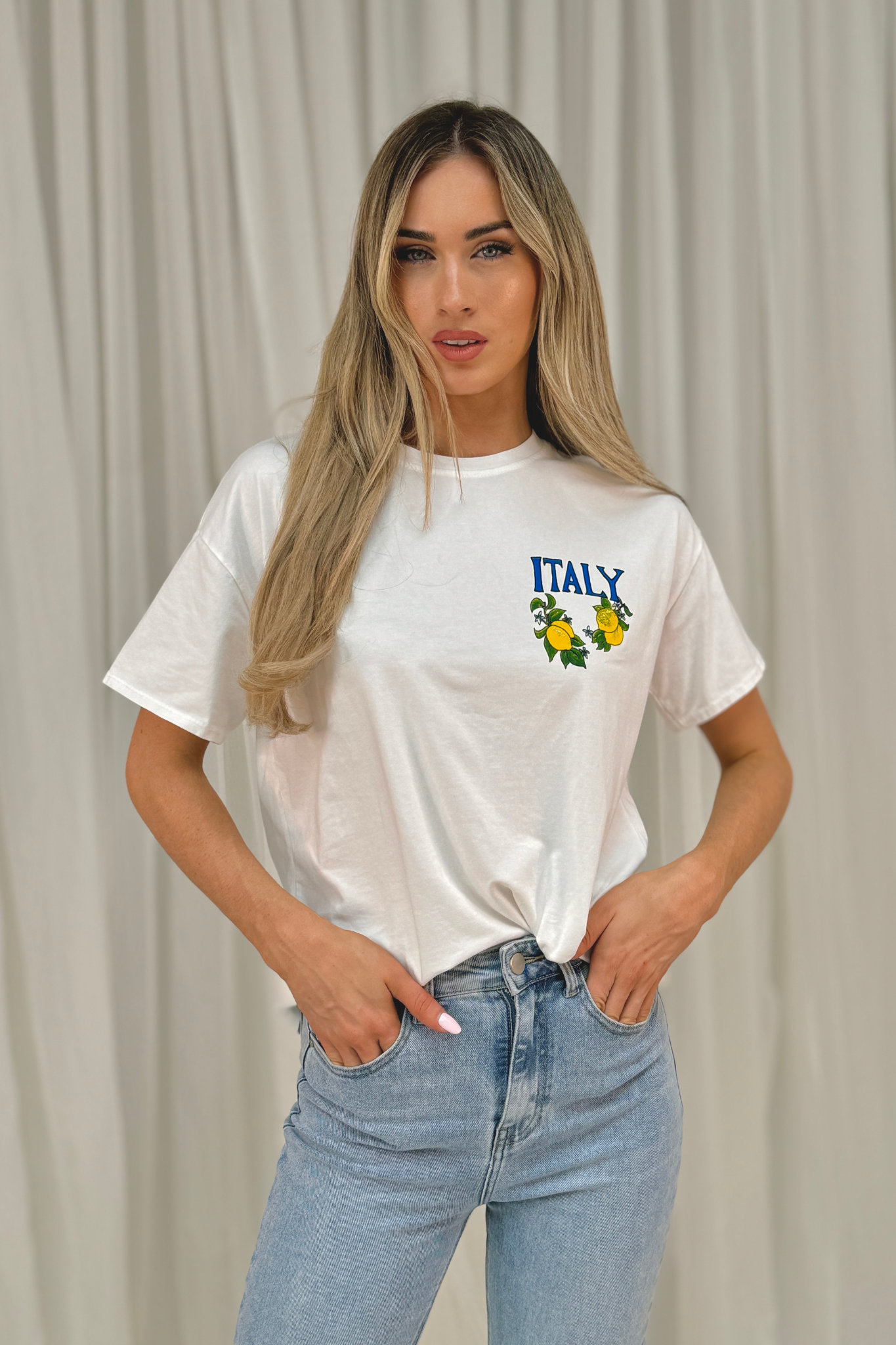 Melanie Lemons T-Shirt In White