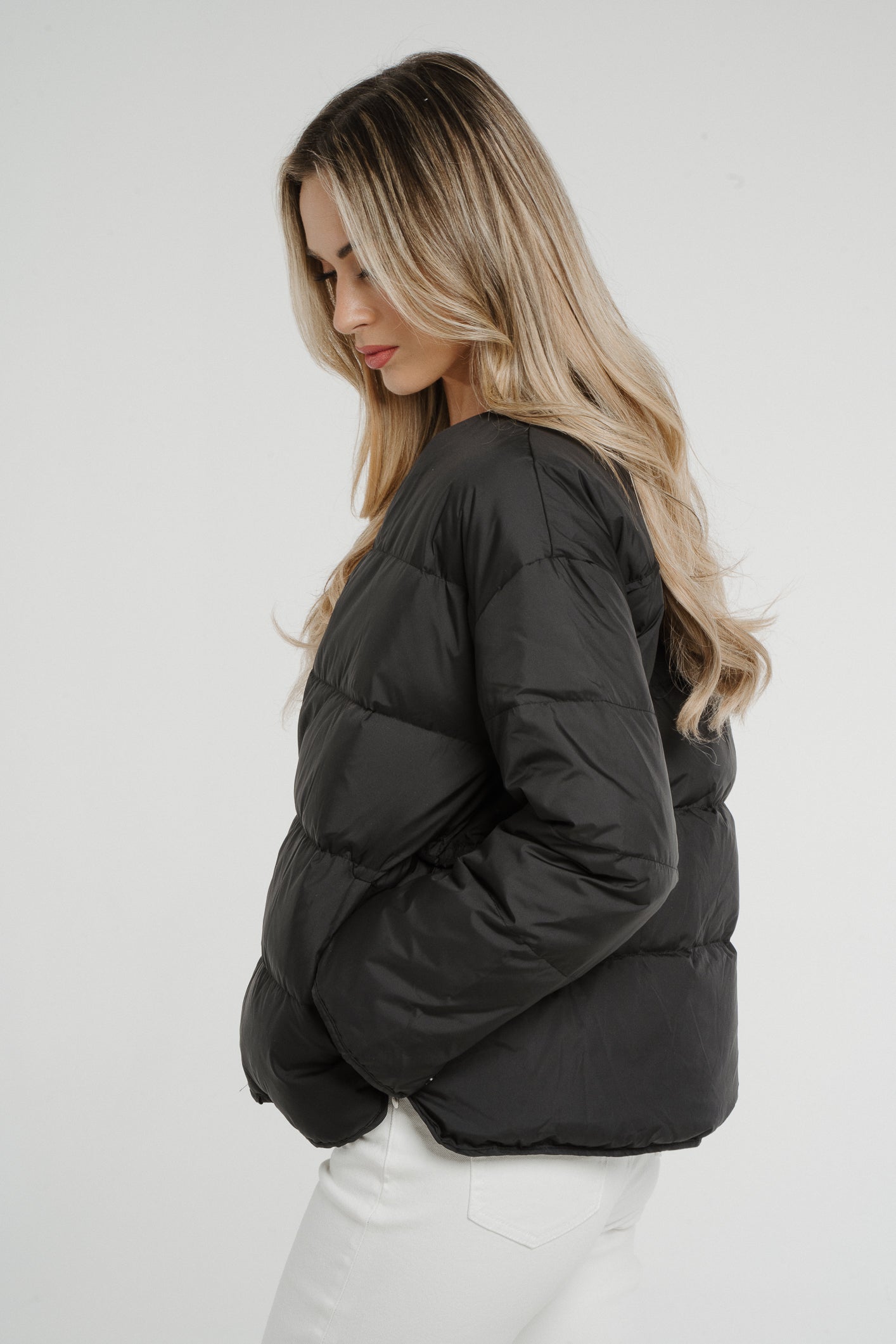 Holly Hooded Puffa Coat In Black