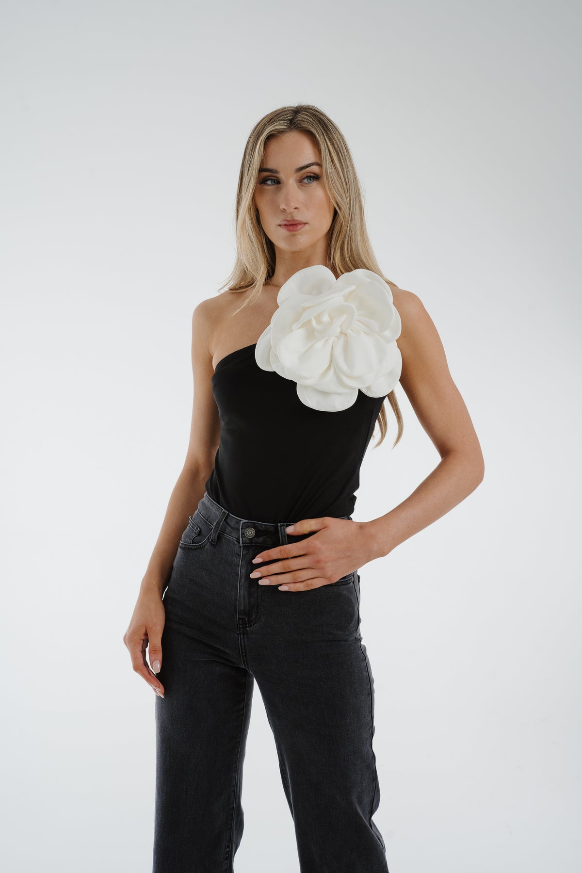 Holly Floral One Shoulder Bodysuit In Black
