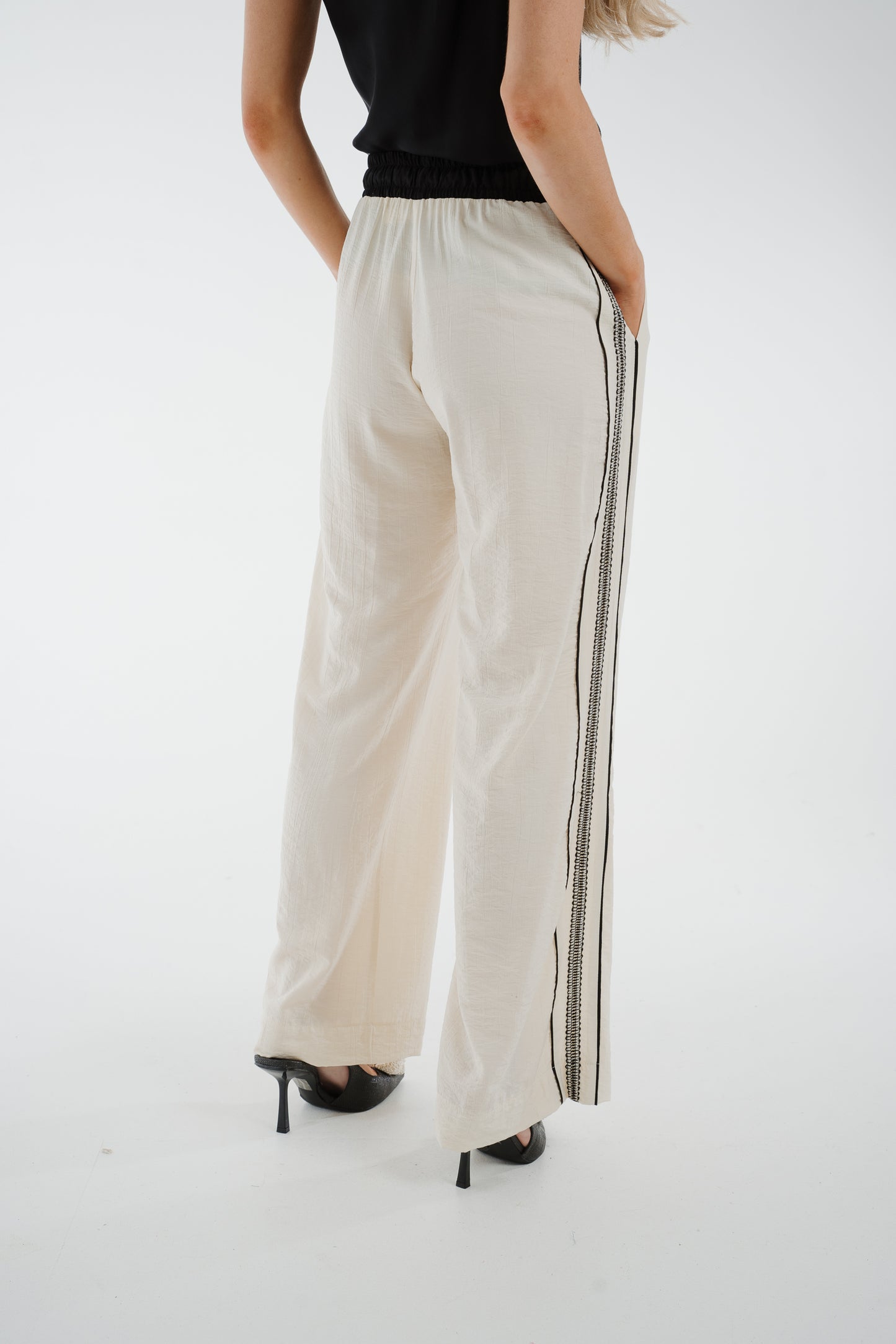 Alana Stripe Detail Trousers In Cream