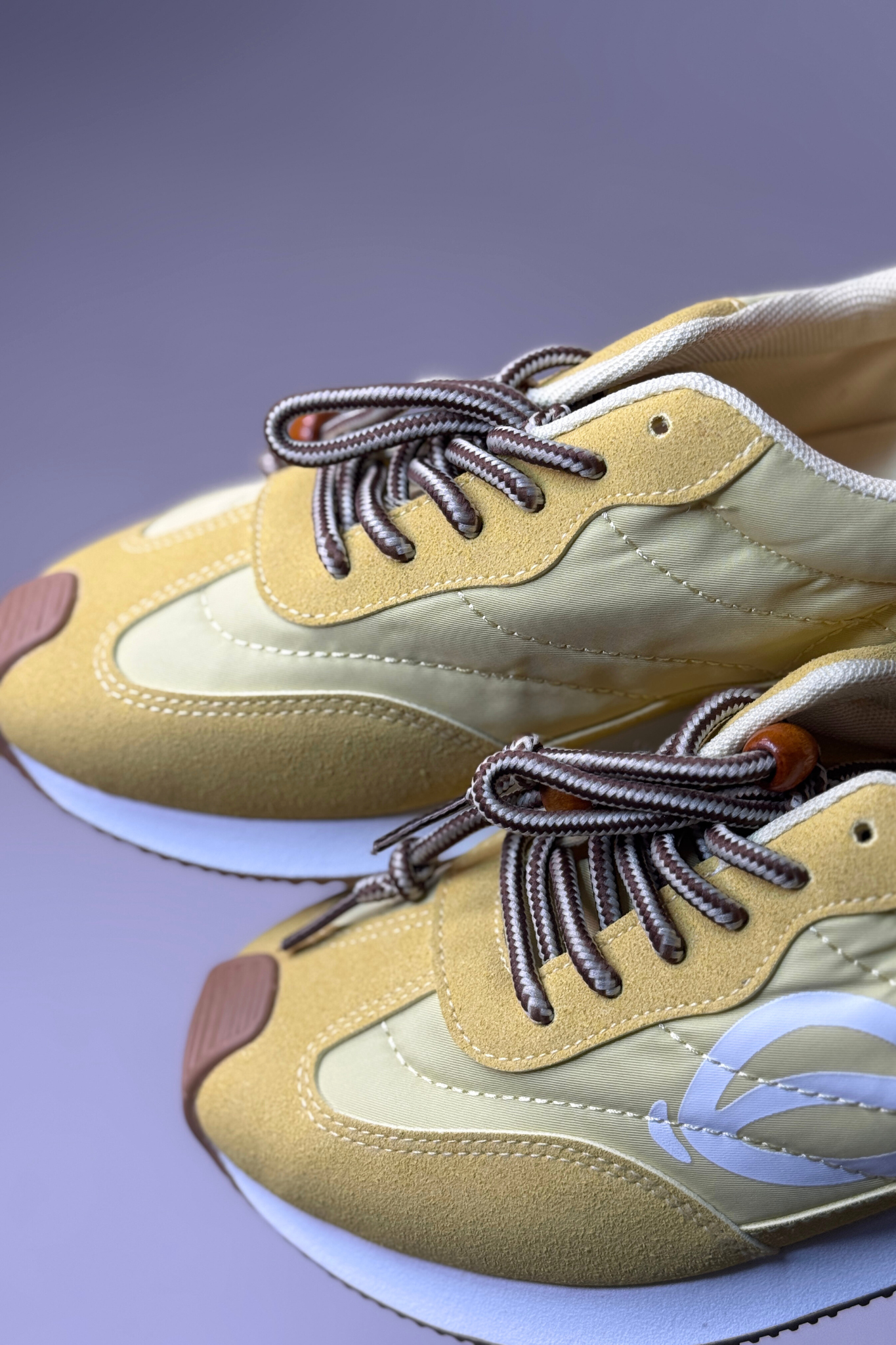 Izzy Trainers In Yellow Mix