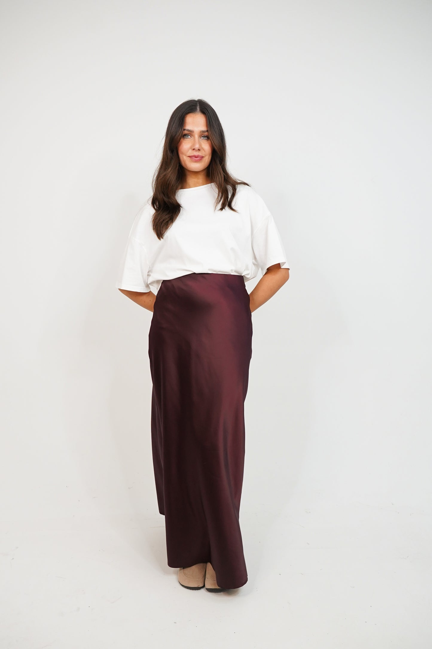 Love Laura Slip Skirt In Deep Plum