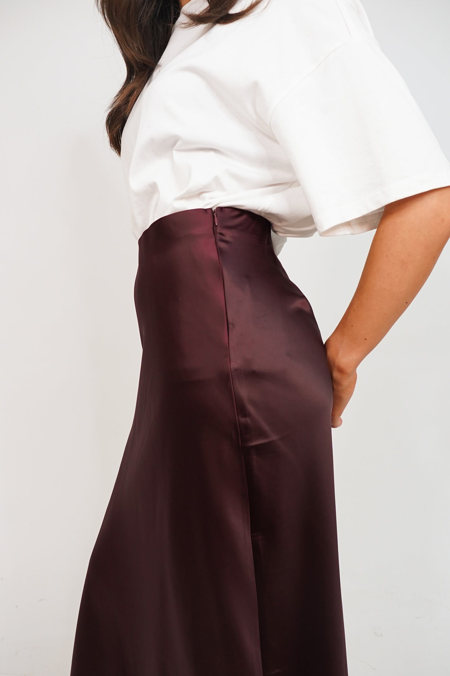 Love Laura Slip Skirt In Deep Plum