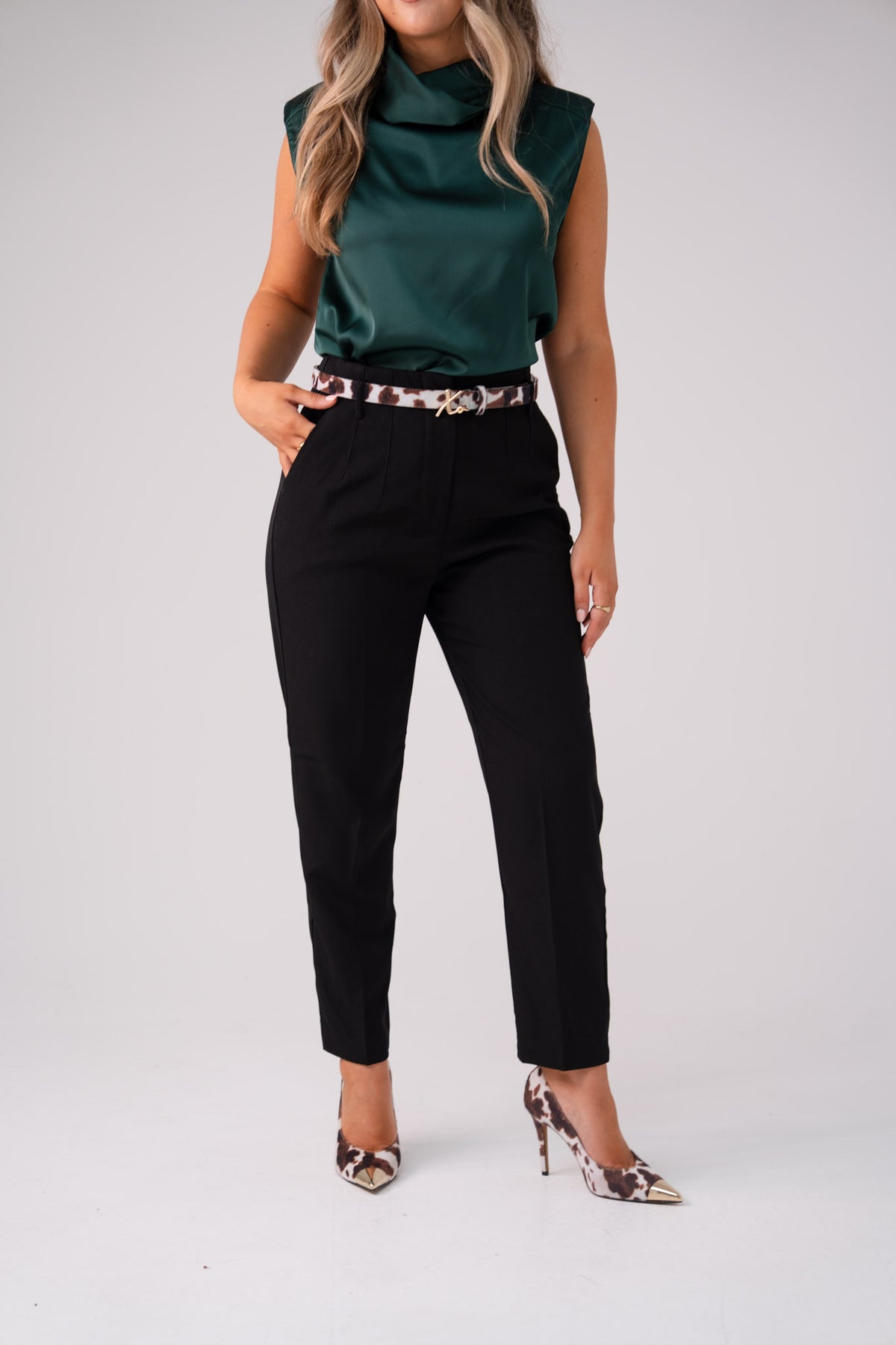 Love Laura Sculpted Trousers In Black