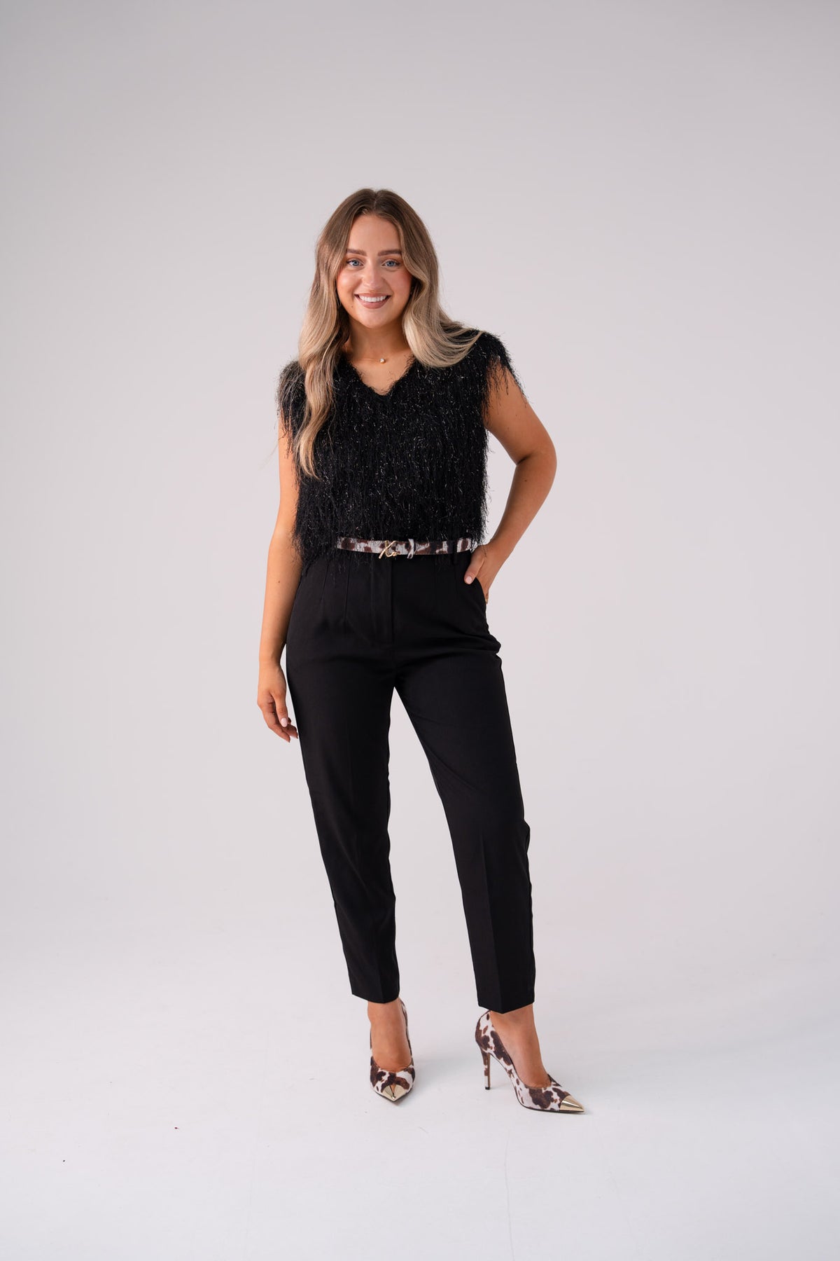 Love Laura Sculpted Trousers In Black