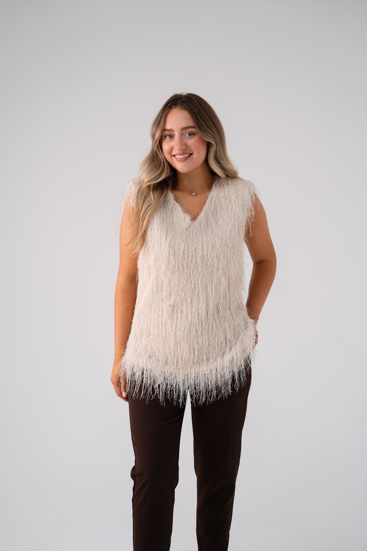 Love Laura Fringed Textured V-Neck Top In Cream