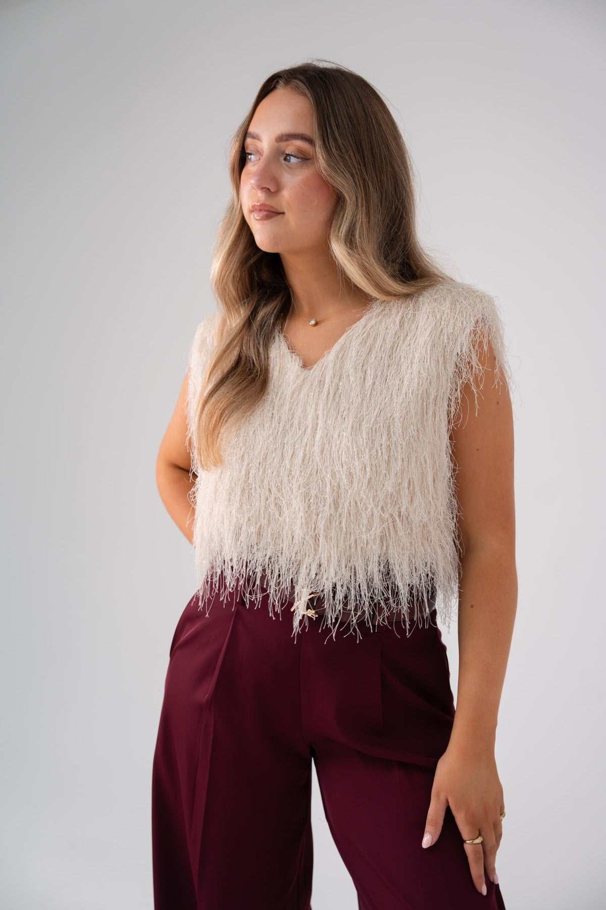 Love Laura Fringed Textured V-Neck Top In Cream