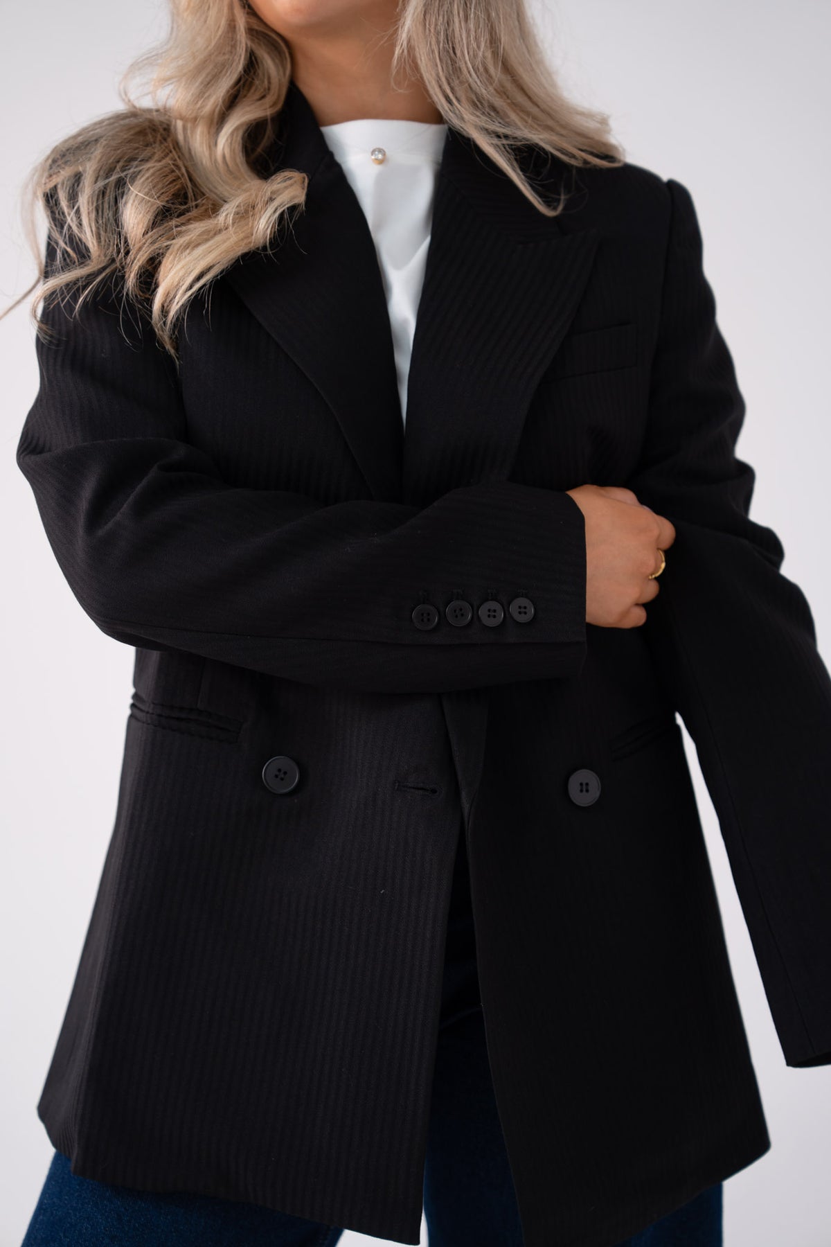 Love Laura Refined Blazer In Black
