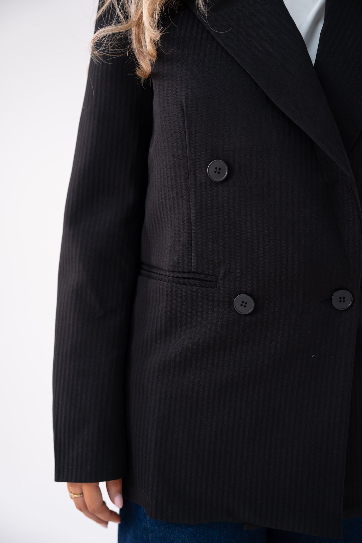 Love Laura Refined Blazer In Black