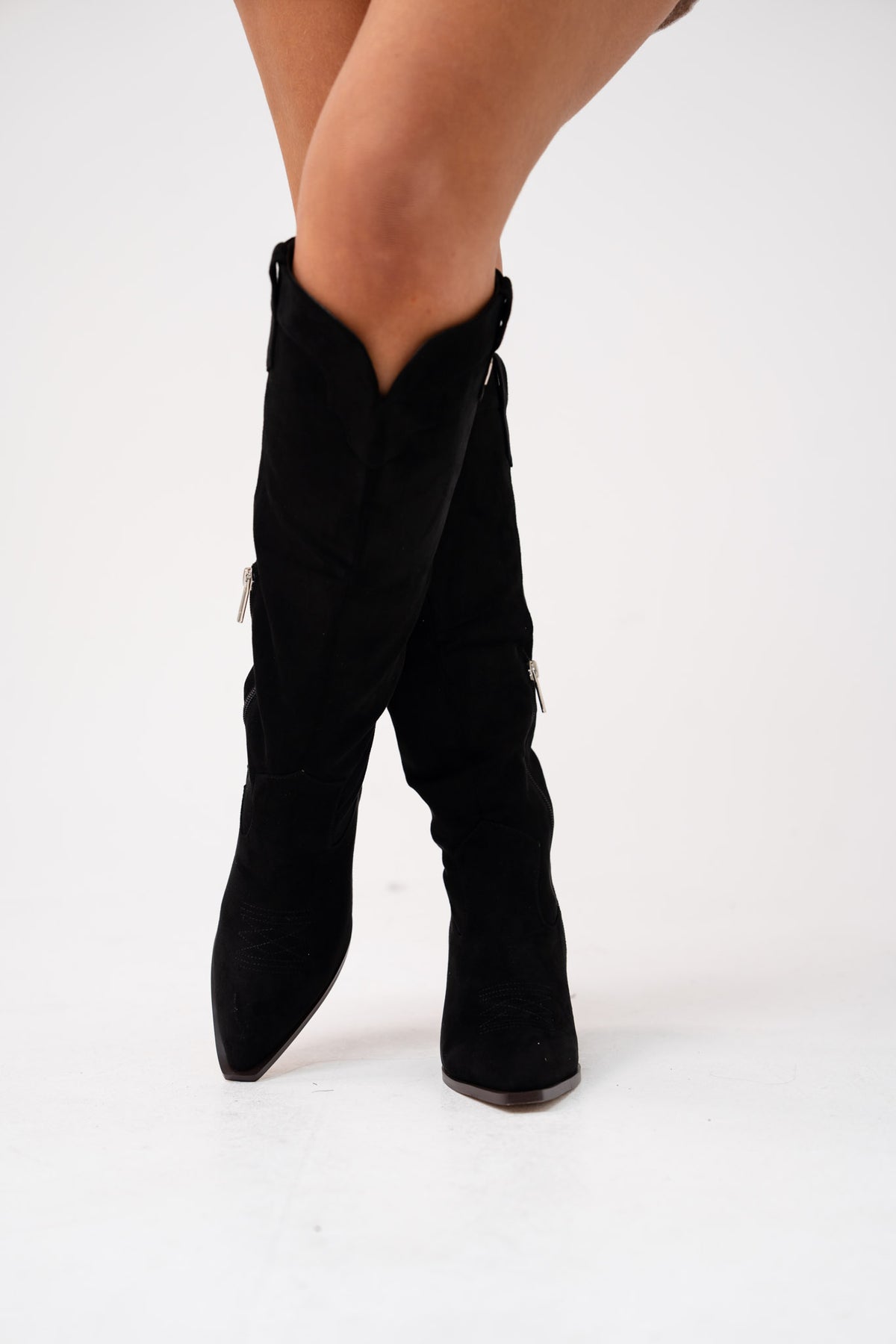 Love Laura Western Boot In Black