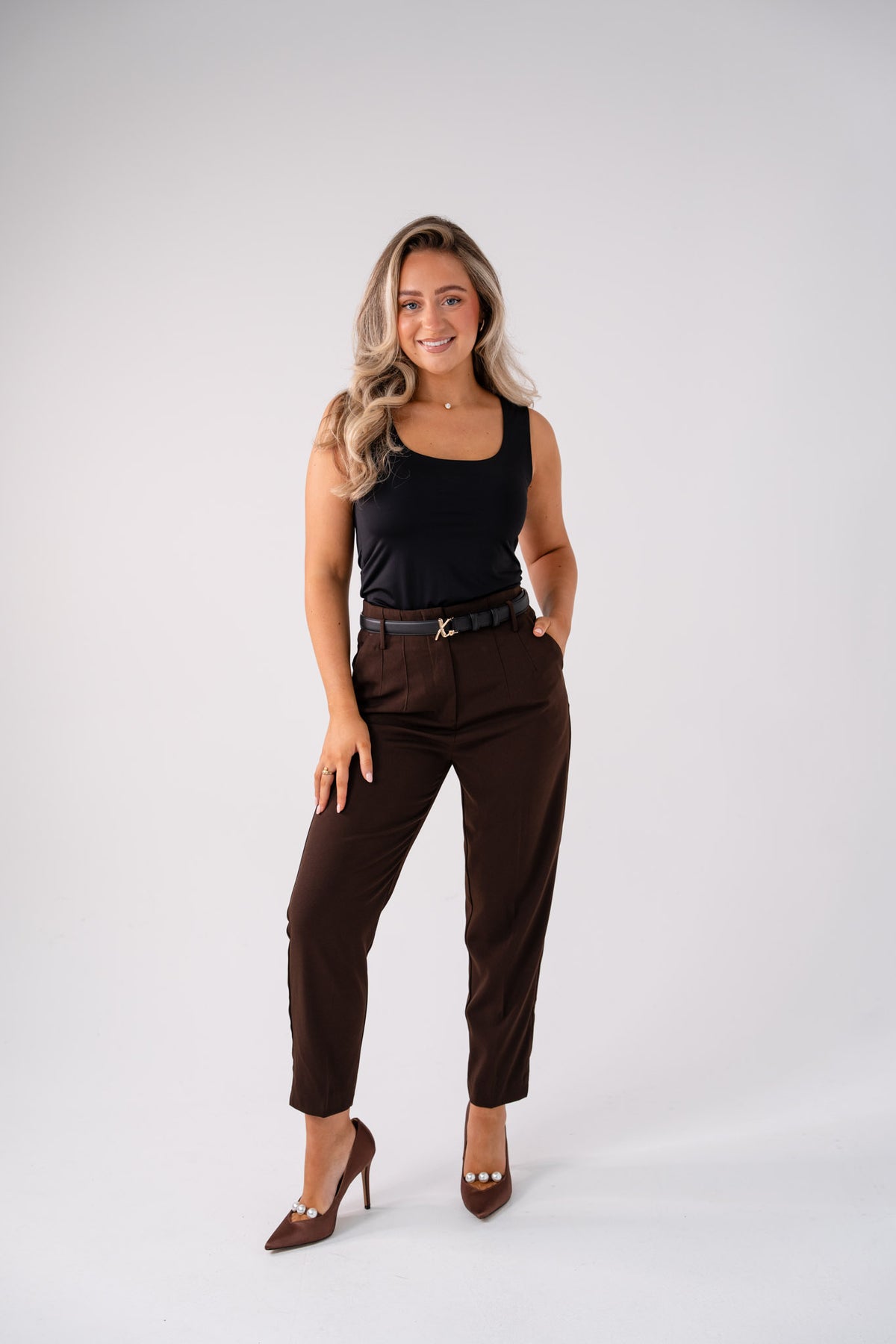 Love Laura Sculpted Trousers In Chocolate