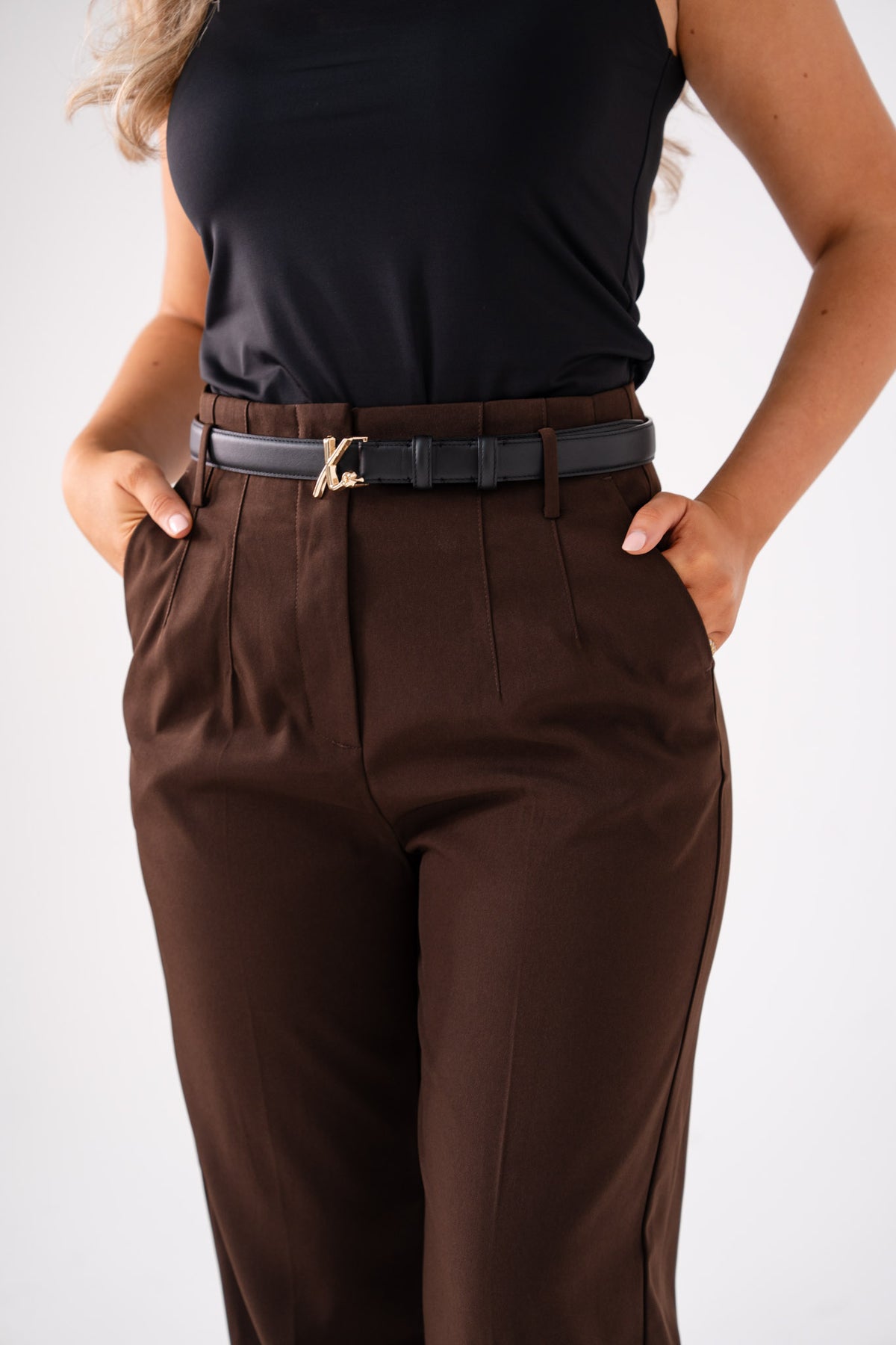 Love Laura Sculpted Trousers In Chocolate