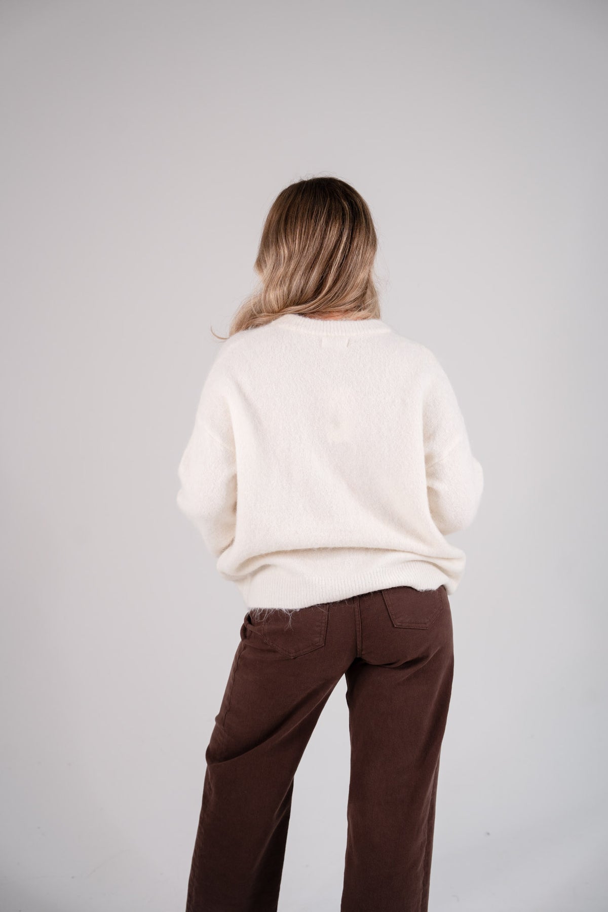 Iris Round Neck Jumper In White