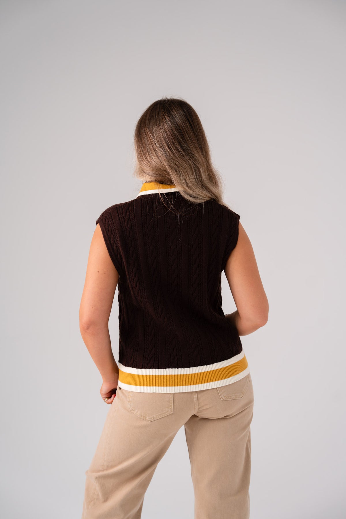 Holly Sleeveless Knit Top In Chocolate