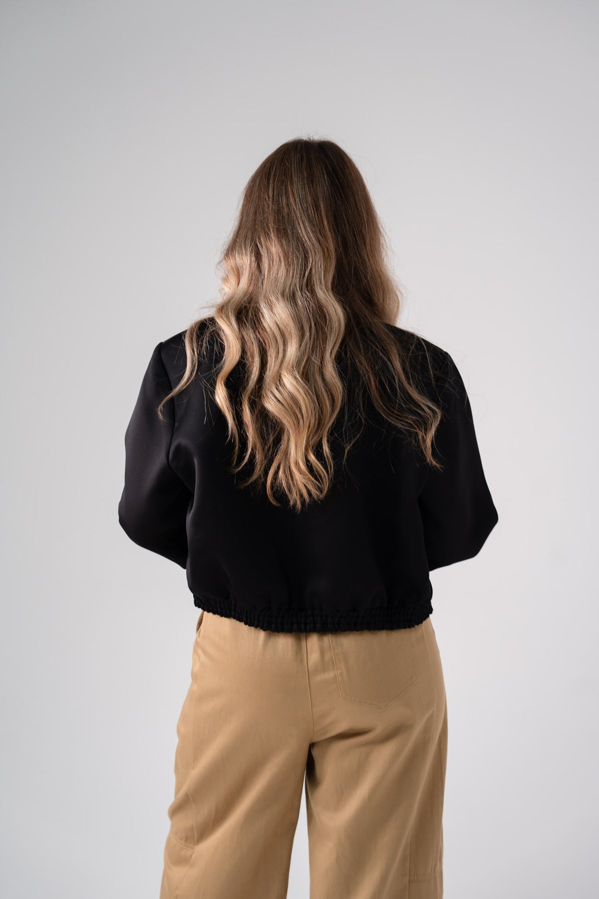 Iris Crop Jacket In Black