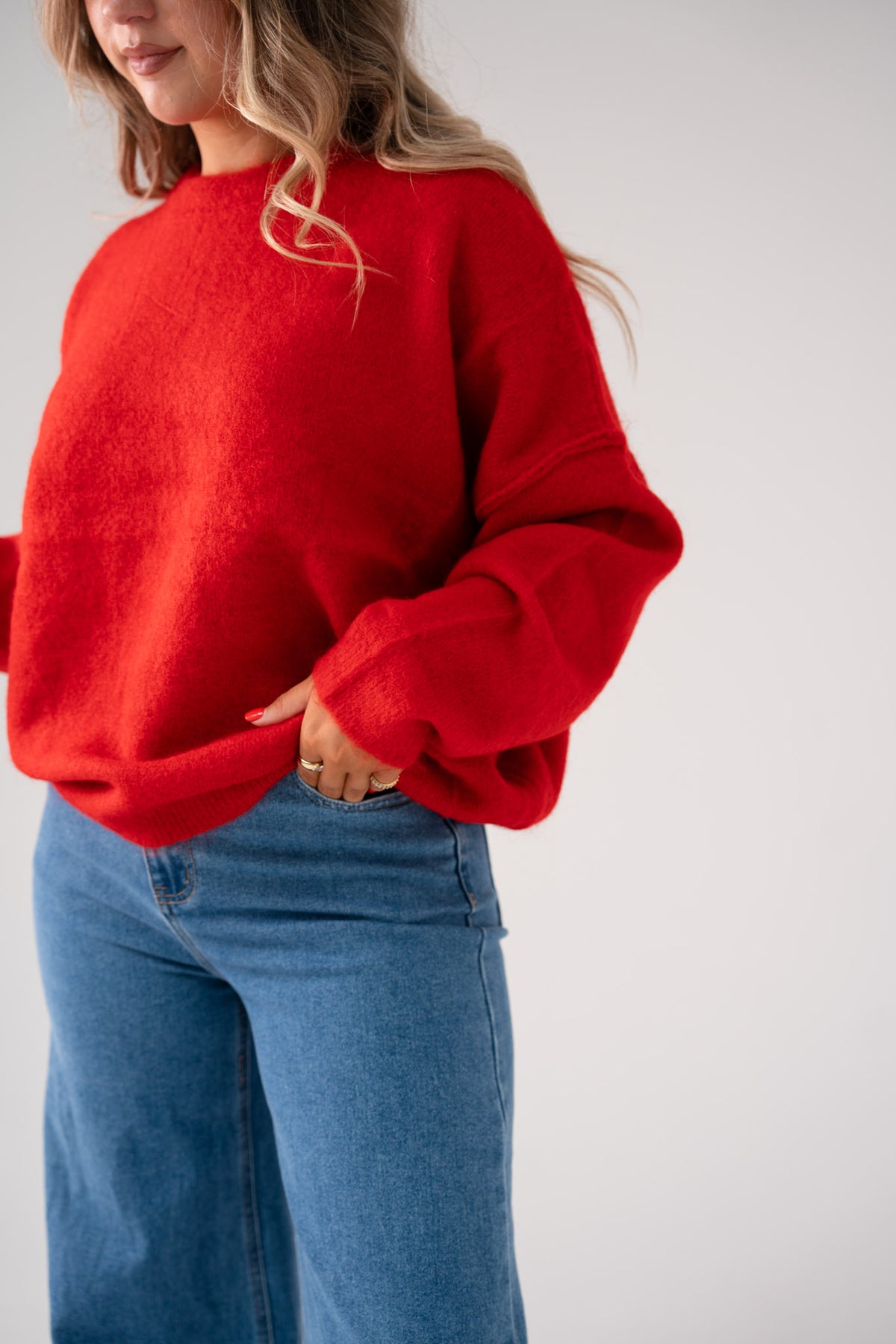 Kiera Round Neck Jumper In Red