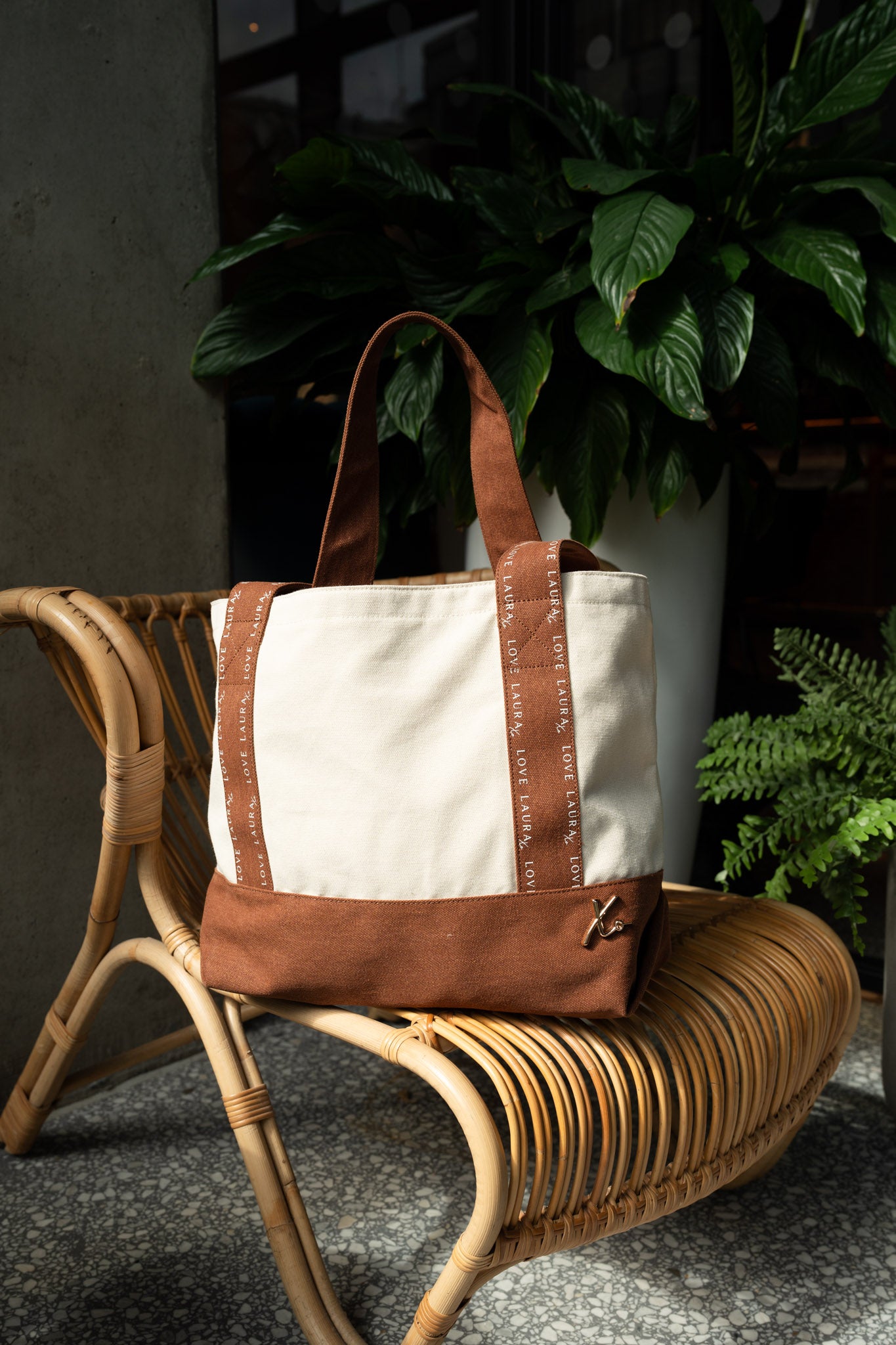 Love Laura Tote Bag In Tan