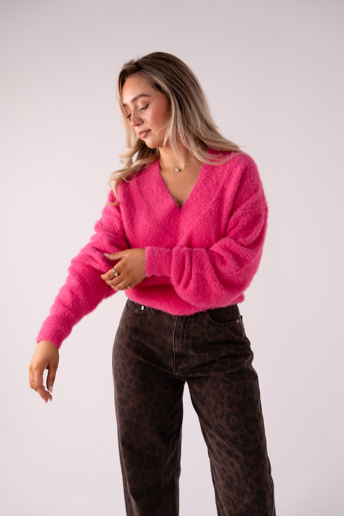 Love Laura Soft Touch V-Neck Jumper In Fuchsia