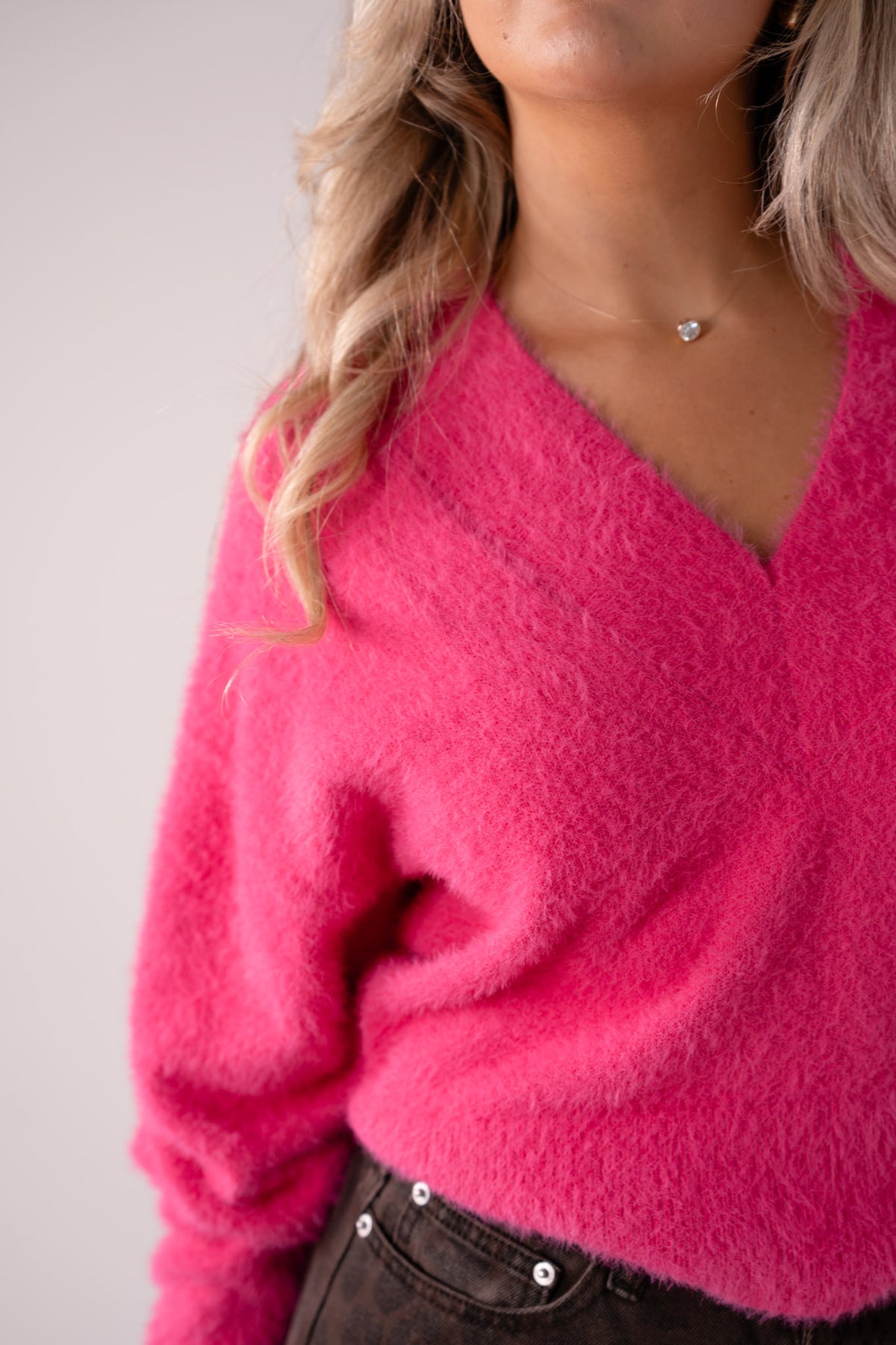 Love Laura Soft Touch V-Neck Jumper In Fuchsia
