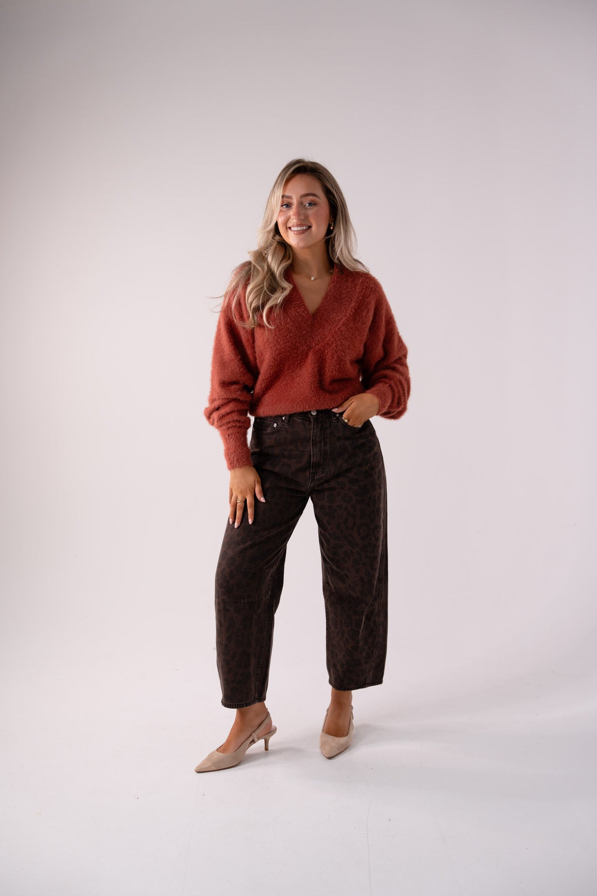 Love Laura Soft Touch V-Neck Jumper In Cinnamon