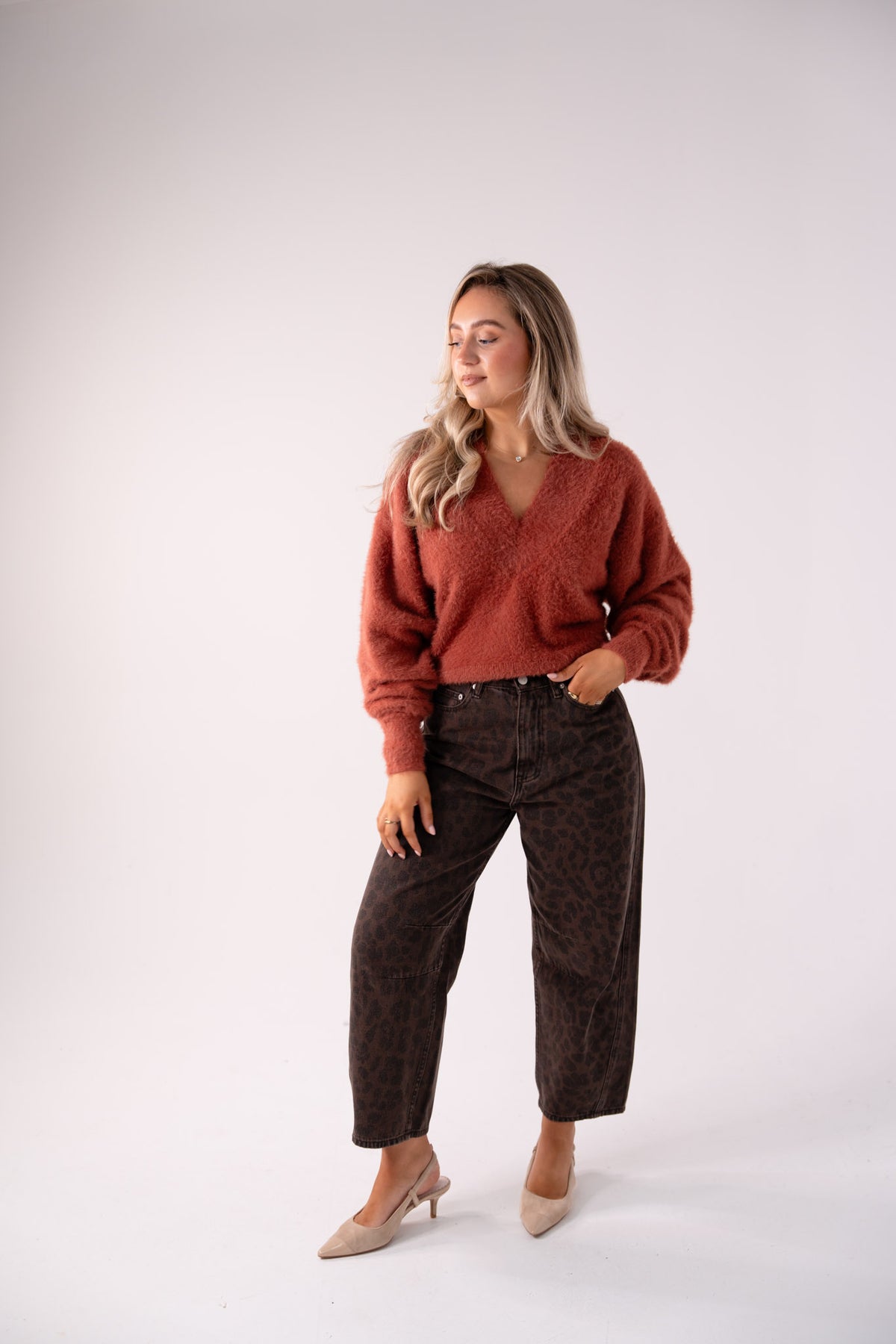 Love Laura Soft Touch V-Neck Jumper In Cinnamon
