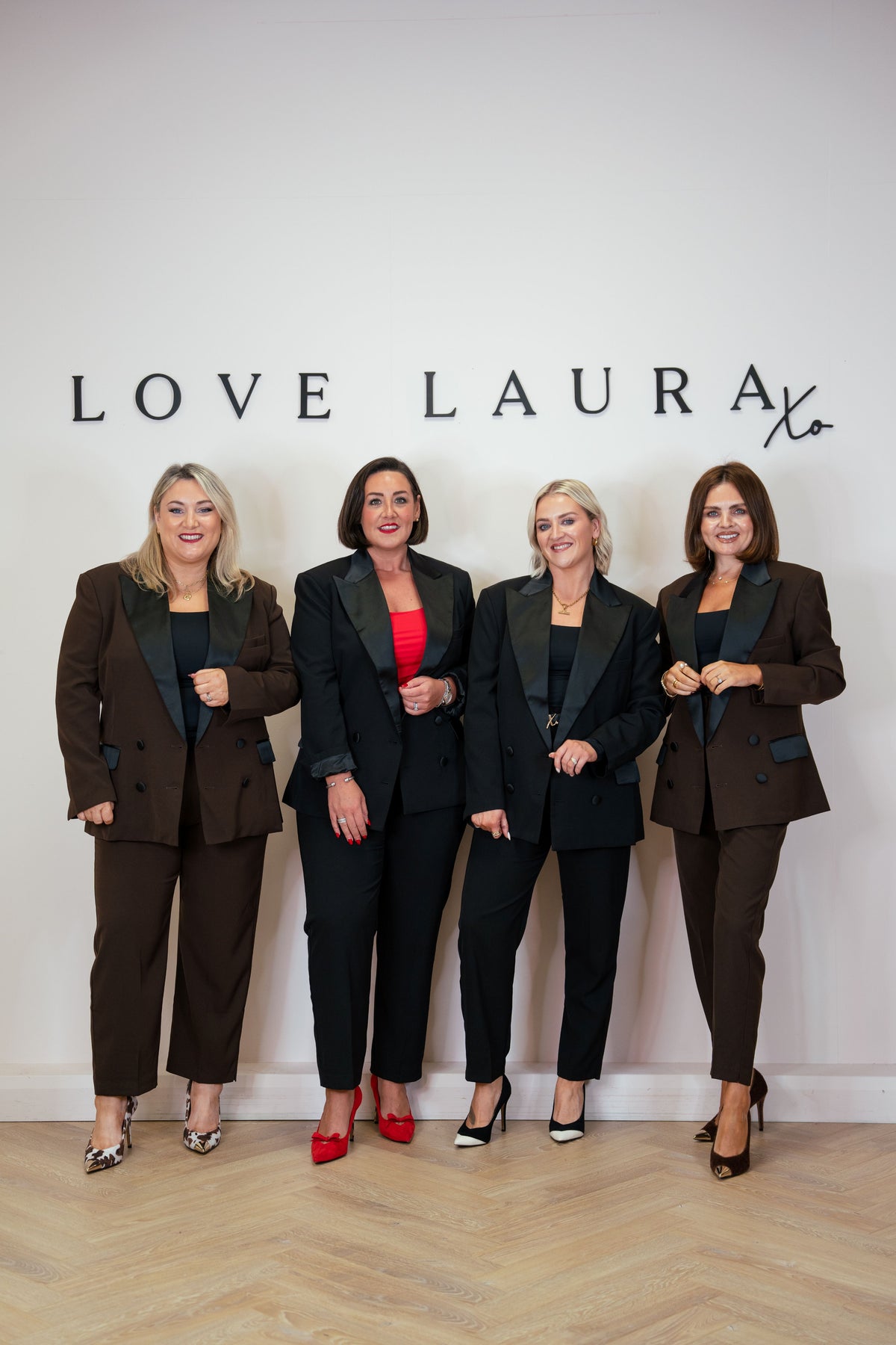 Love Laura Tuxedo Power Blazer In Black