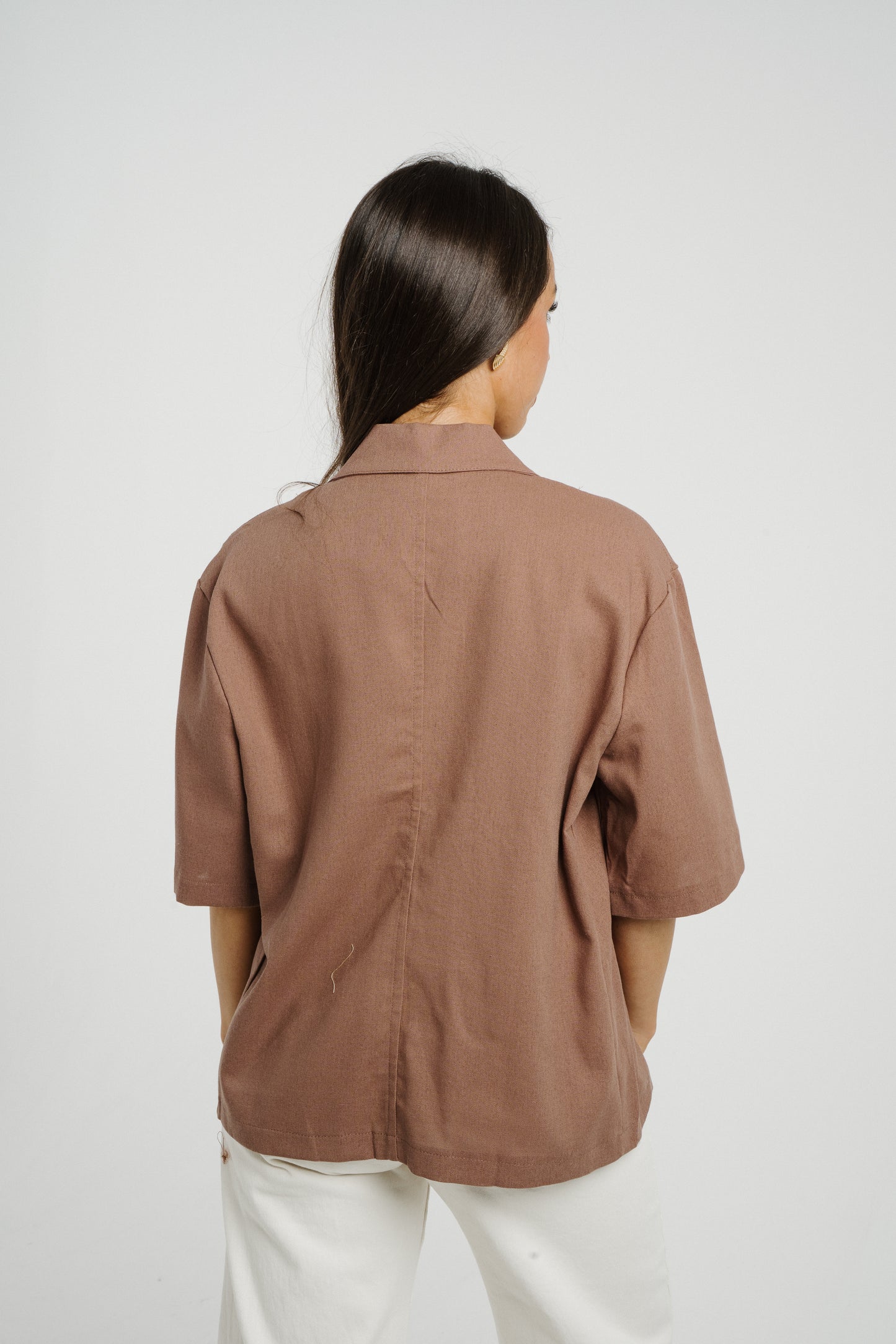 Paige Short Sleeve Linen Blazer In Chocolate