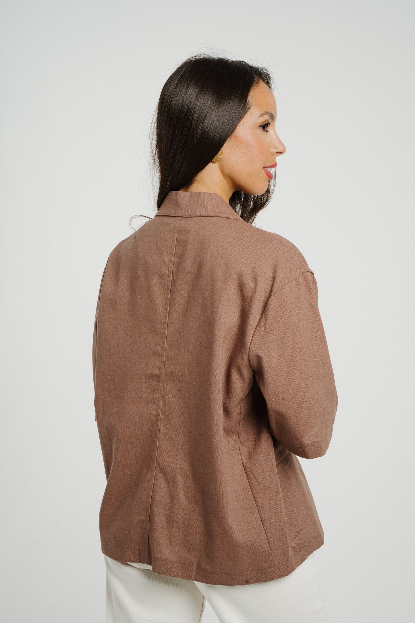 Paige Short Sleeve Linen Blazer In Chocolate