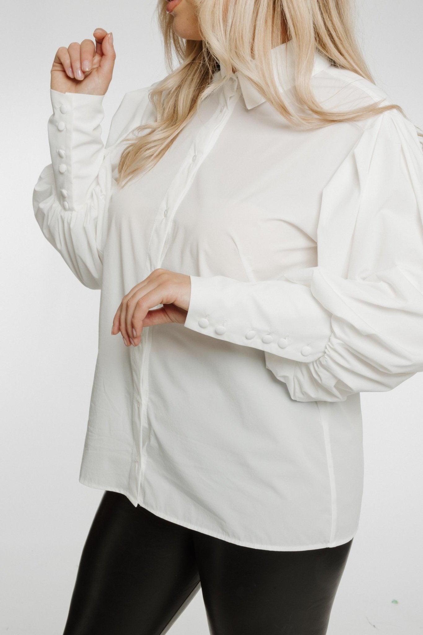 Alana Puff Sleeve Shirt In White - The Walk in Wardrobe
