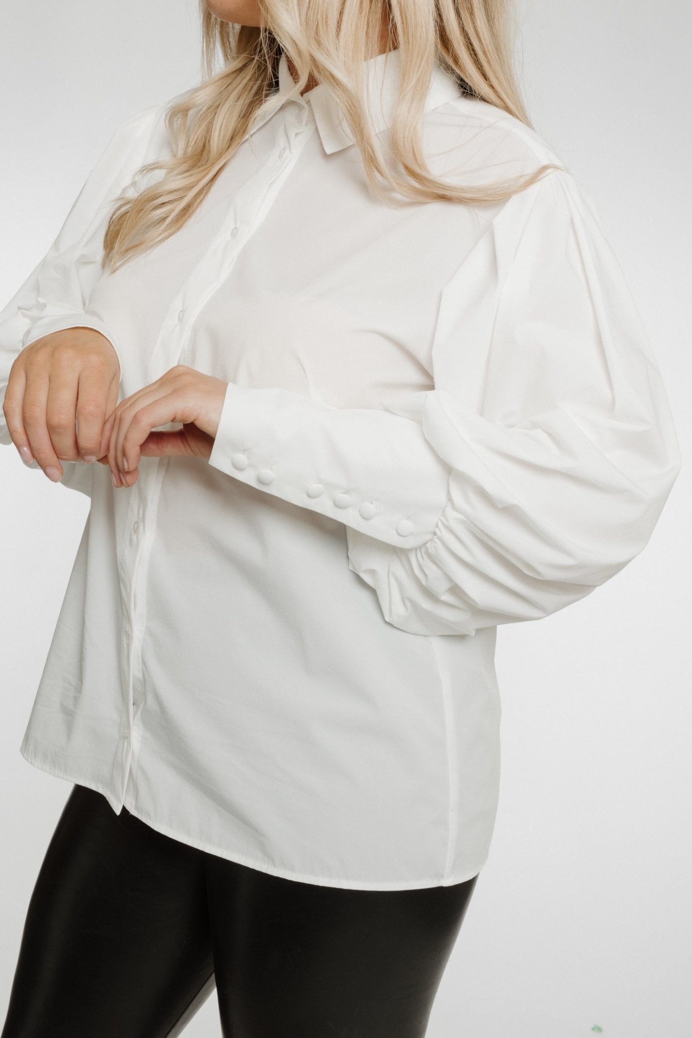 Alana Puff Sleeve Shirt In White - The Walk in Wardrobe
