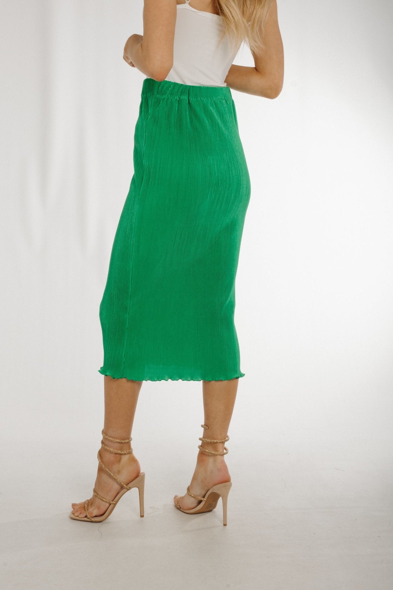 Ally Crepe Midi Skirt In Green - The Walk in Wardrobe