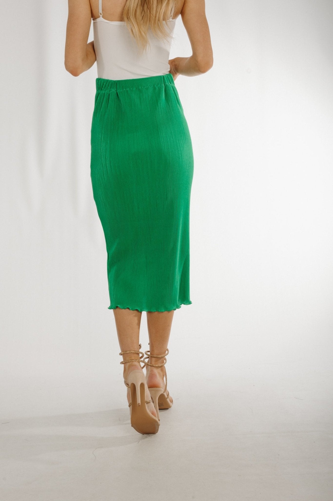 Ally Crepe Midi Skirt In Green - The Walk in Wardrobe