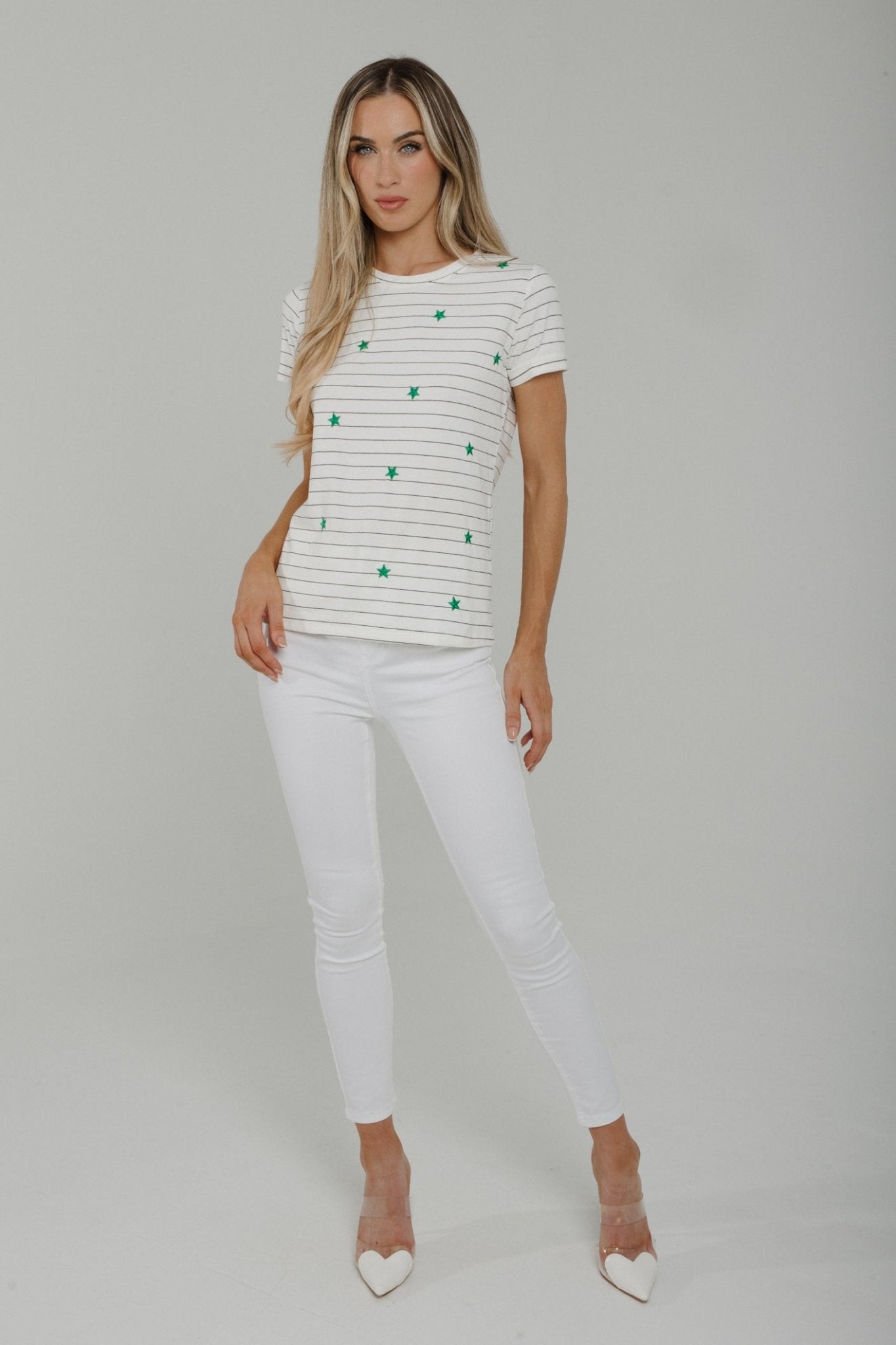 Ally Star Print T-Shirt In White - The Walk in Wardrobe