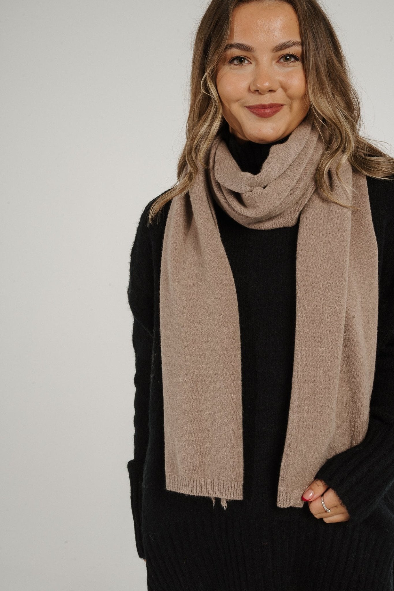 Amber Scarf In Biscuit - The Walk in Wardrobe